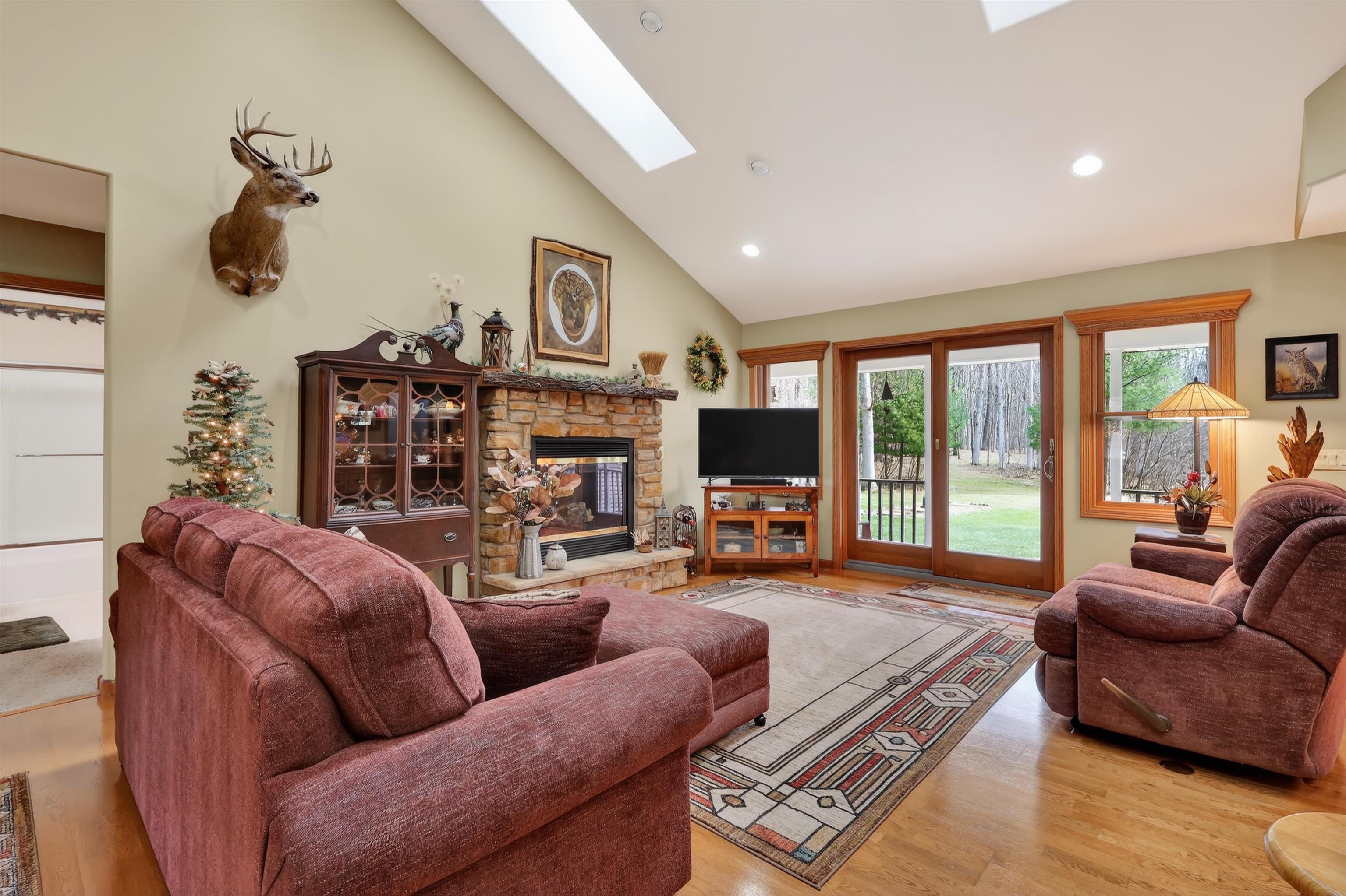 10055 STATE HIGHWAY 73, Pittsville, Wisconsin 54466, 3 Bedrooms Bedrooms, ,3 BathroomsBathrooms,Residential,For Sale,10055 STATE HIGHWAY 73,22601658