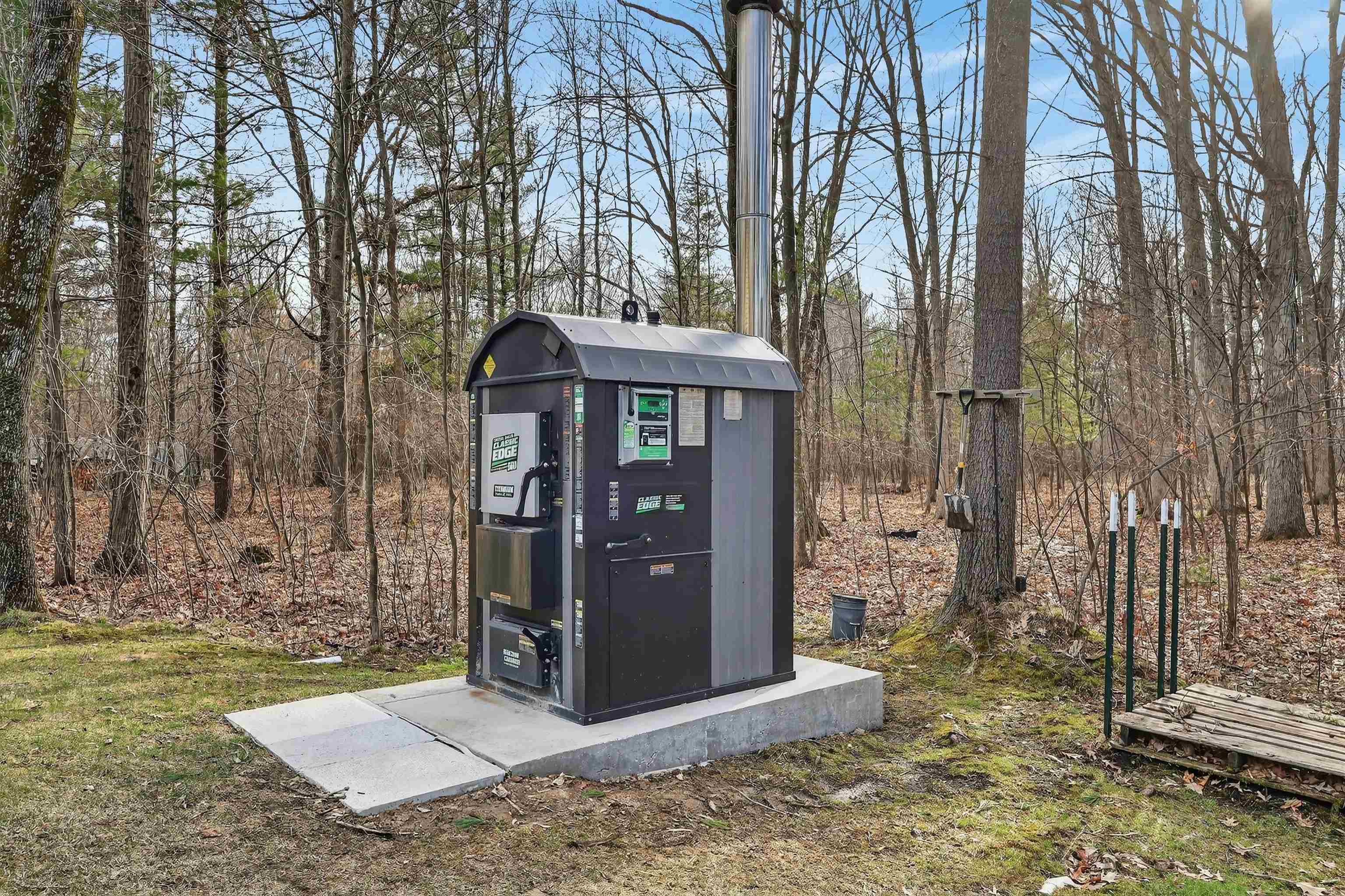 10055 STATE HIGHWAY 73, Pittsville, Wisconsin 54466, 3 Bedrooms Bedrooms, ,3 BathroomsBathrooms,Residential,For Sale,10055 STATE HIGHWAY 73,22601658