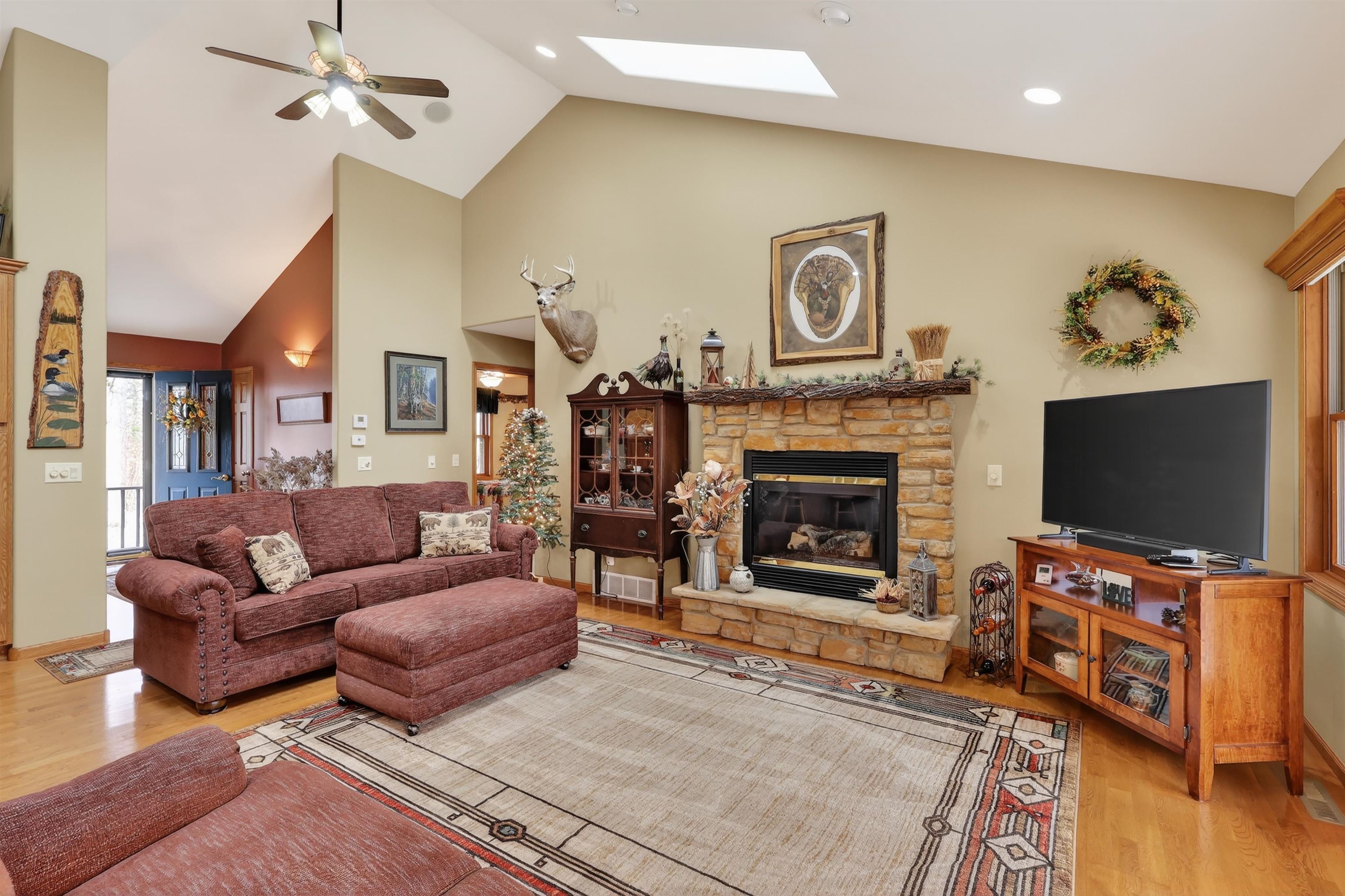 10055 STATE HIGHWAY 73, Pittsville, Wisconsin 54466, 3 Bedrooms Bedrooms, ,3 BathroomsBathrooms,Residential,For Sale,10055 STATE HIGHWAY 73,22601658