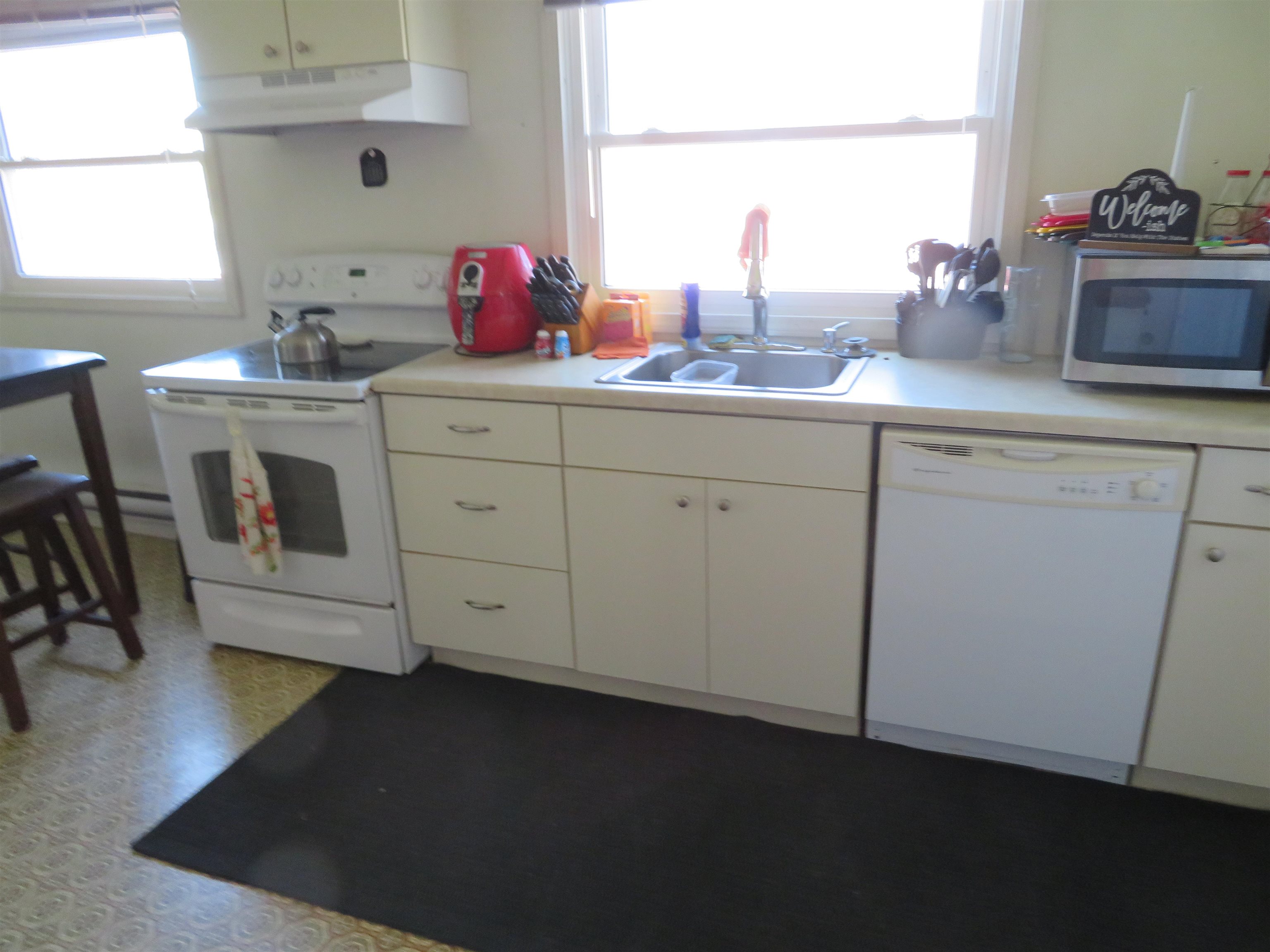 1605 E 7TH STREET, Merrill, Wisconsin 54452, 2 Bedrooms Bedrooms, 5 Rooms Rooms,1 BathroomBathrooms,Multi-family,For Sale,1605 E 7TH STREET,22601659