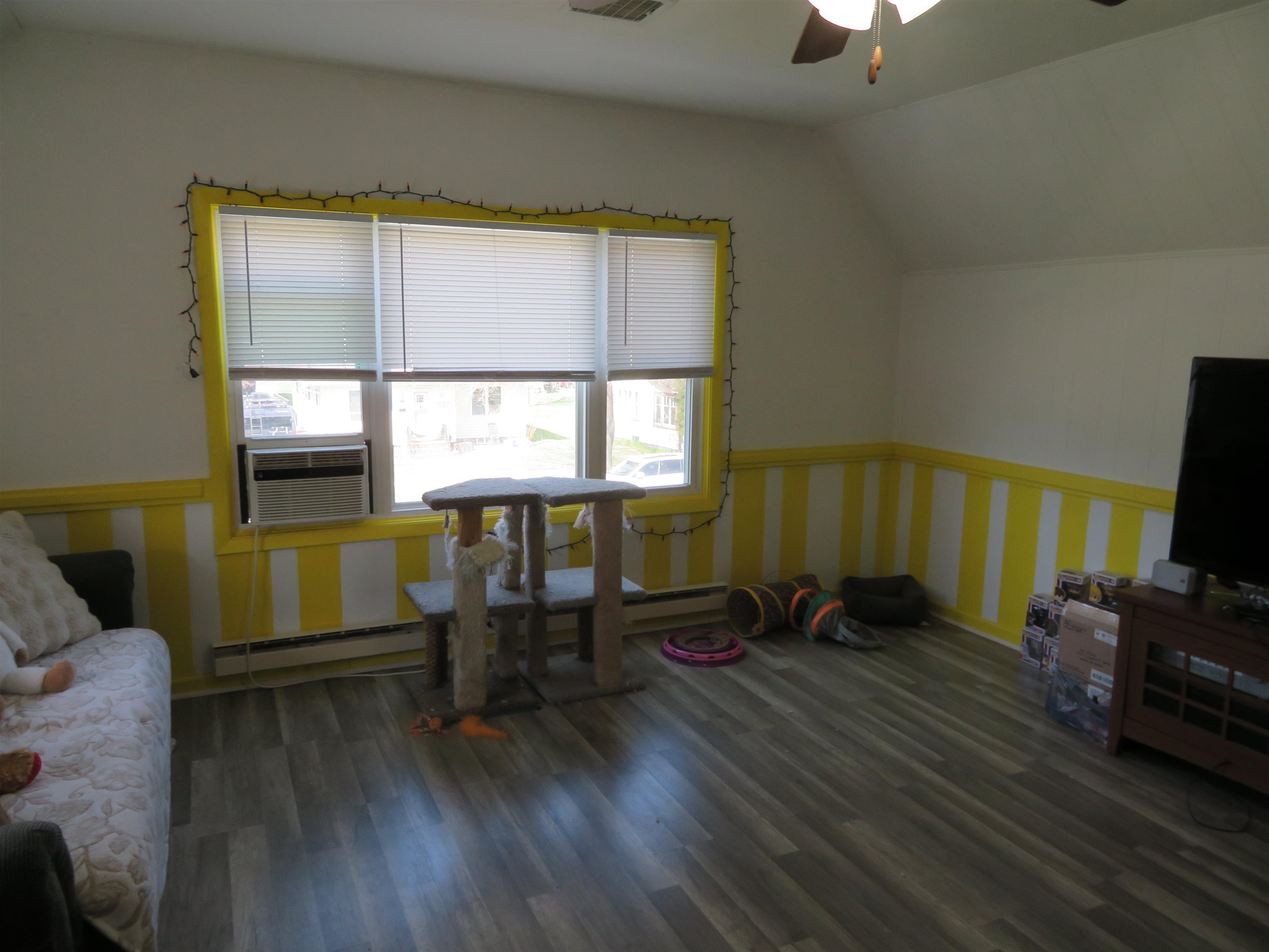 1605 E 7TH STREET, Merrill, Wisconsin 54452, 2 Bedrooms Bedrooms, 5 Rooms Rooms,1 BathroomBathrooms,Multi-family,For Sale,1605 E 7TH STREET,22601659