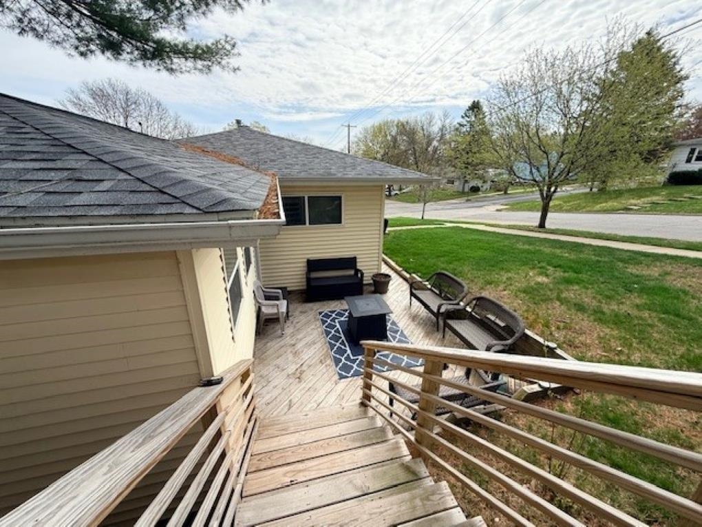 1002 MAPLE STREET, Wausau, Wisconsin 54401, 3 Bedrooms Bedrooms, ,1 BathroomBathrooms,Residential,For Sale,1002 MAPLE STREET,22601660