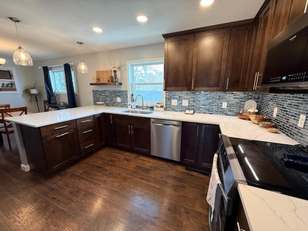 1002 MAPLE STREET, Wausau, Wisconsin 54401, 3 Bedrooms Bedrooms, ,1 BathroomBathrooms,Residential,For Sale,1002 MAPLE STREET,22601660