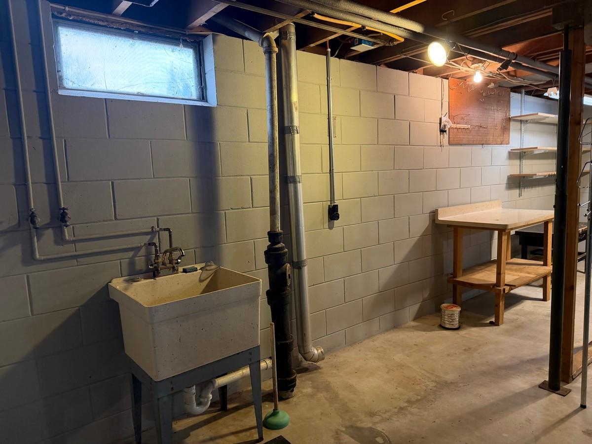 314 S 28TH AVENUE, Wausau, Wisconsin 54401, 3 Bedrooms Bedrooms, ,1 BathroomBathrooms,Residential,For Sale,314 S 28TH AVENUE,22601662