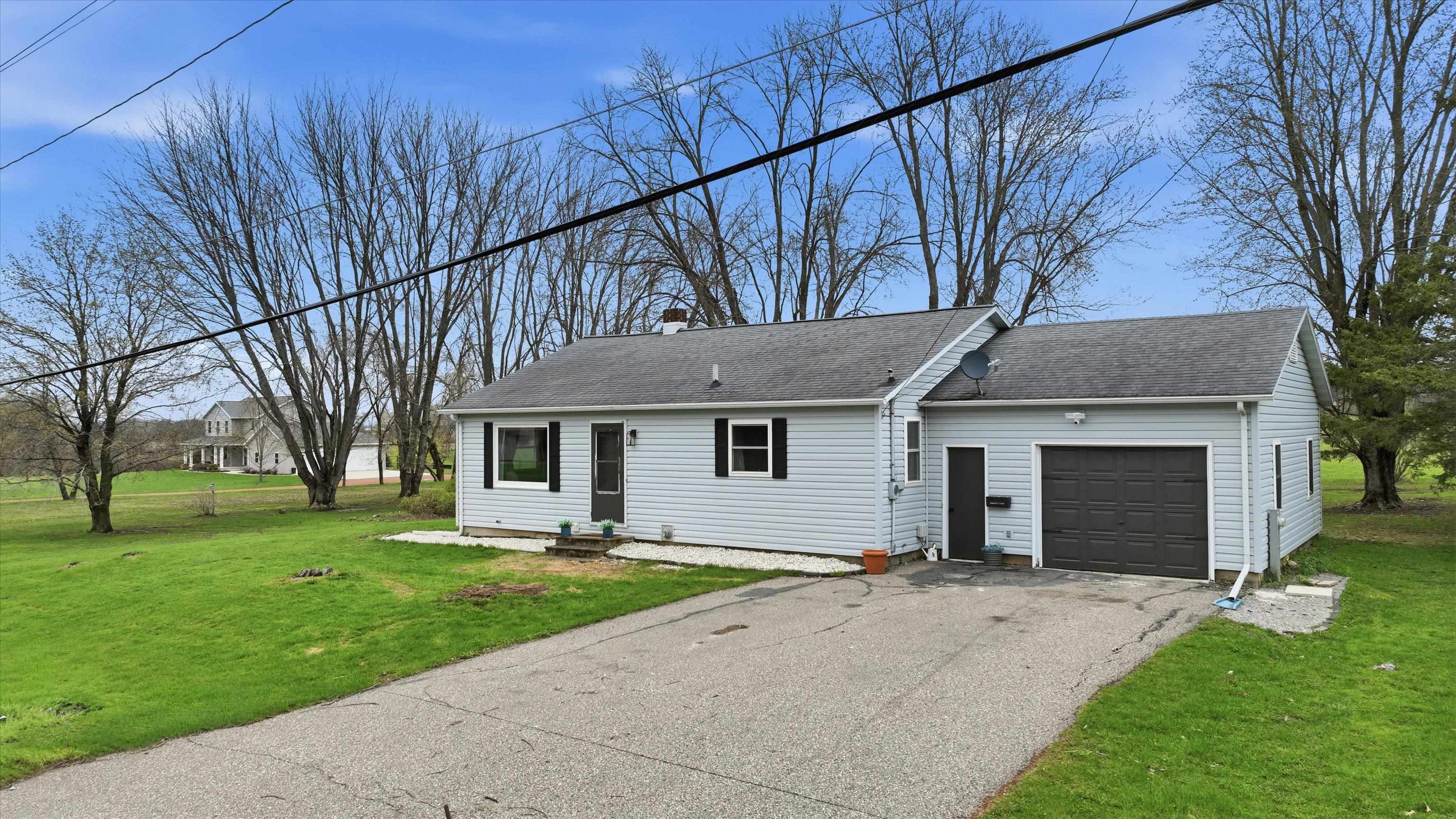 11186 MAIN STREET, Hewitt, Wisconsin 54441, 3 Bedrooms Bedrooms, ,1 BathroomBathrooms,Residential,For Sale,11186 MAIN STREET,22601663