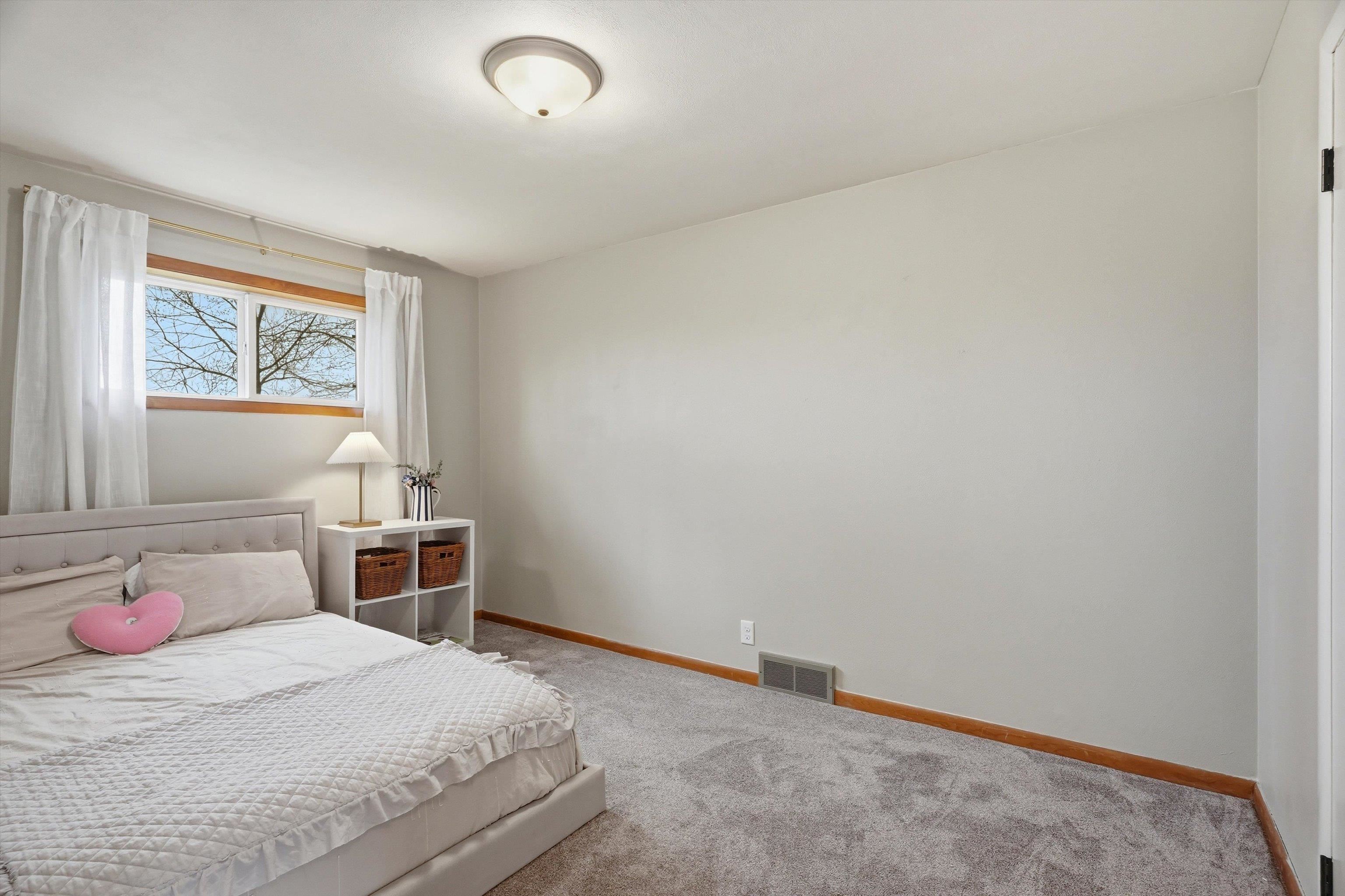 11186 MAIN STREET, Hewitt, Wisconsin 54441, 3 Bedrooms Bedrooms, ,1 BathroomBathrooms,Residential,For Sale,11186 MAIN STREET,22601663
