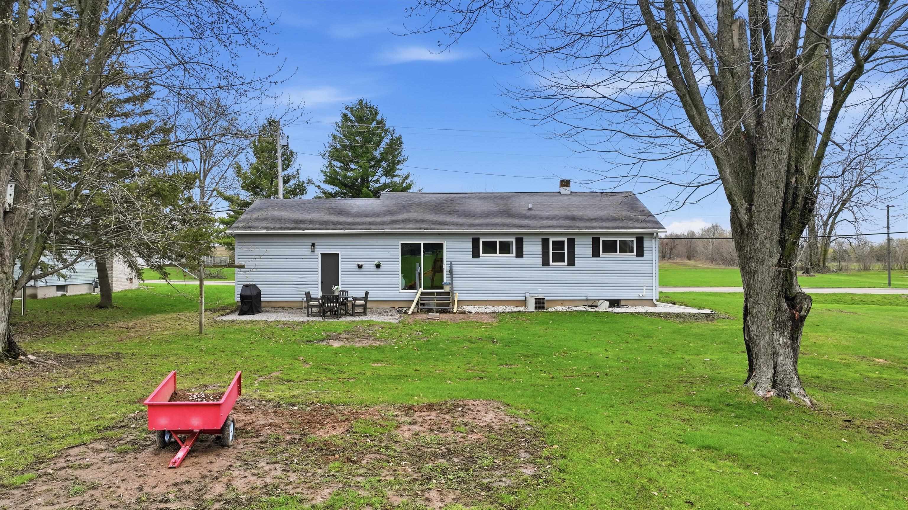11186 MAIN STREET, Hewitt, Wisconsin 54441, 3 Bedrooms Bedrooms, ,1 BathroomBathrooms,Residential,For Sale,11186 MAIN STREET,22601663