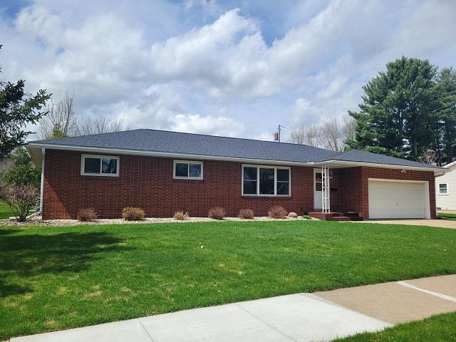 1608 S PALMETTO AVENUE, Marshfield, Wisconsin 54449, 3 Bedrooms Bedrooms, ,1 BathroomBathrooms,Residential,For Sale,1608 S PALMETTO AVENUE,22601669
