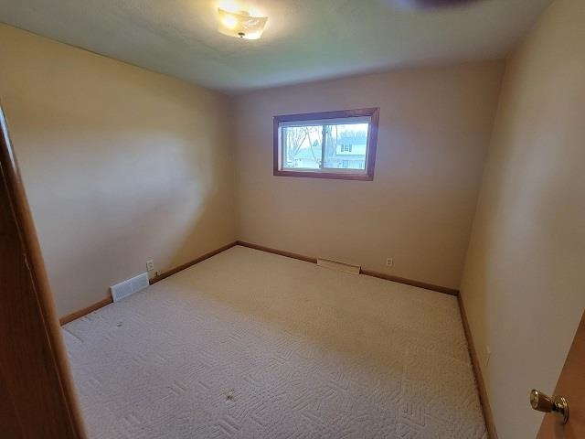 1608 S PALMETTO AVENUE, Marshfield, Wisconsin 54449, 3 Bedrooms Bedrooms, ,1 BathroomBathrooms,Residential,For Sale,1608 S PALMETTO AVENUE,22601669