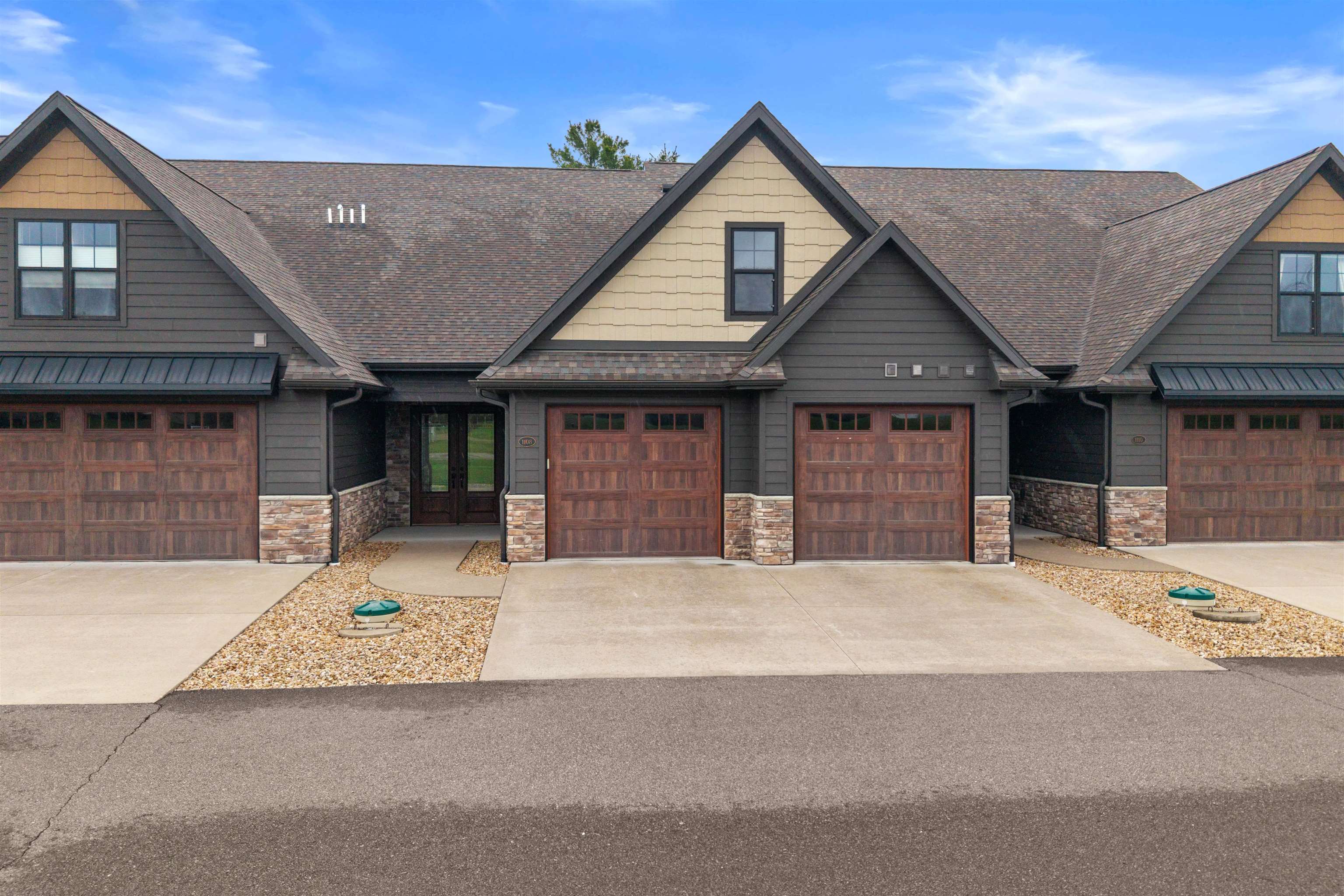1108 WEST RIVER ROAD, Mosinee, Wisconsin 54455, 2 Bedrooms Bedrooms, 10 Rooms Rooms,2 BathroomsBathrooms,Residential,For Sale,1108 WEST RIVER ROAD,22601670