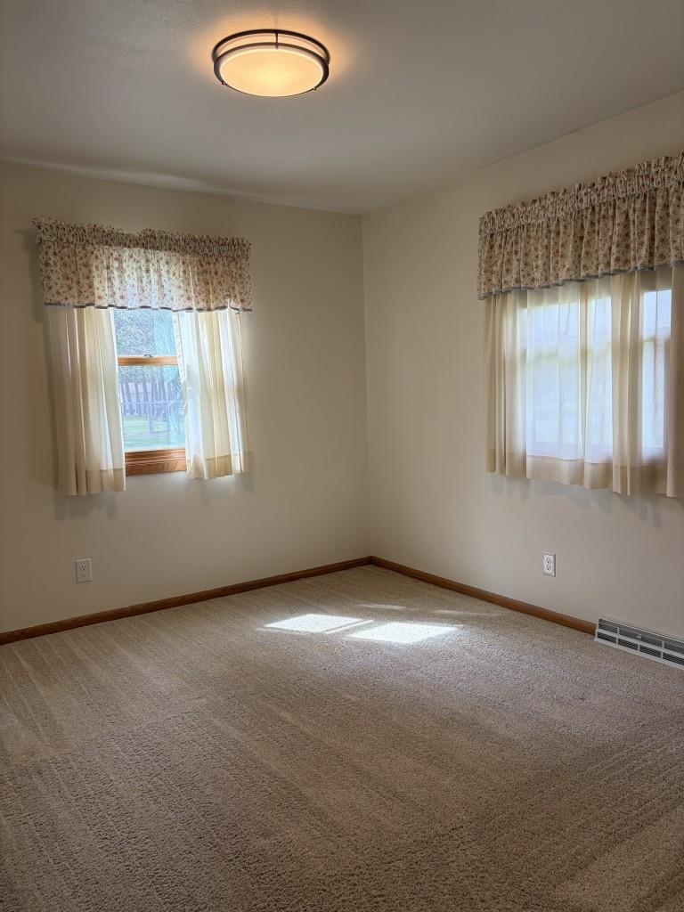 3306 EAU CLAIRE AVENUE, Weston, Wisconsin 54476, 3 Bedrooms Bedrooms, ,1 BathroomBathrooms,Residential,For Sale,3306 EAU CLAIRE AVENUE,22601672