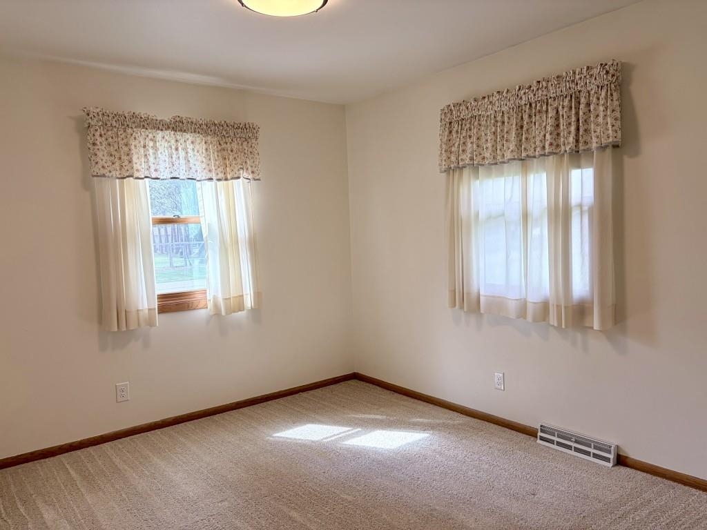 3306 EAU CLAIRE AVENUE, Weston, Wisconsin 54476, 3 Bedrooms Bedrooms, ,1 BathroomBathrooms,Residential,For Sale,3306 EAU CLAIRE AVENUE,22601672