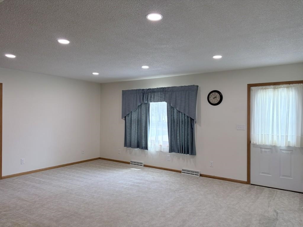 3306 EAU CLAIRE AVENUE, Weston, Wisconsin 54476, 3 Bedrooms Bedrooms, ,1 BathroomBathrooms,Residential,For Sale,3306 EAU CLAIRE AVENUE,22601672