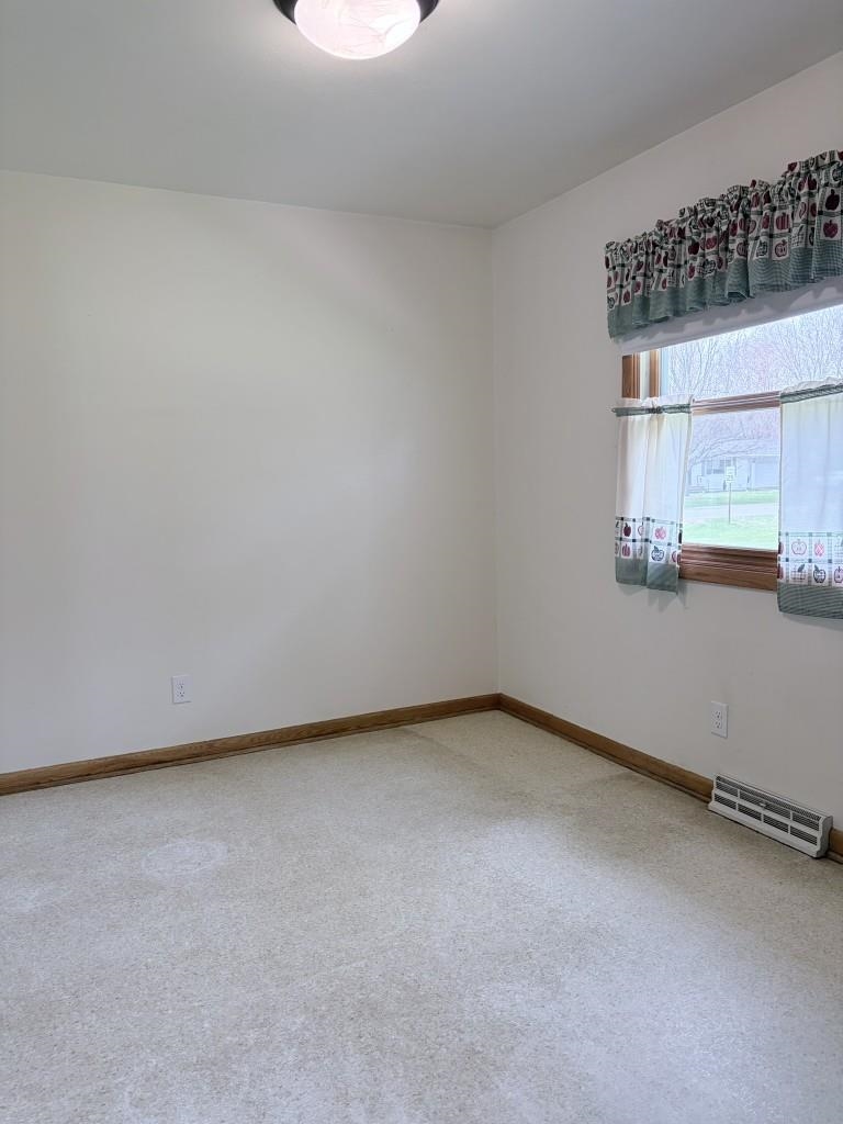3306 EAU CLAIRE AVENUE, Weston, Wisconsin 54476, 3 Bedrooms Bedrooms, ,1 BathroomBathrooms,Residential,For Sale,3306 EAU CLAIRE AVENUE,22601672