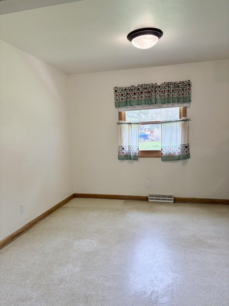 3306 EAU CLAIRE AVENUE, Weston, Wisconsin 54476, 3 Bedrooms Bedrooms, ,1 BathroomBathrooms,Residential,For Sale,3306 EAU CLAIRE AVENUE,22601672