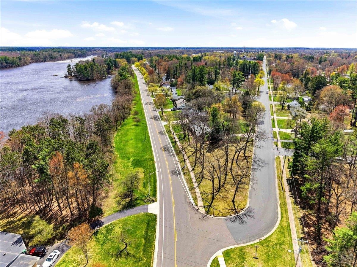1251 WISCONSIN RIVER DRIVE, Port Edwards, Wisconsin 54469, 3 Bedrooms Bedrooms, ,2 BathroomsBathrooms,Residential,For Sale,1251 WISCONSIN RIVER DRIVE,22601673