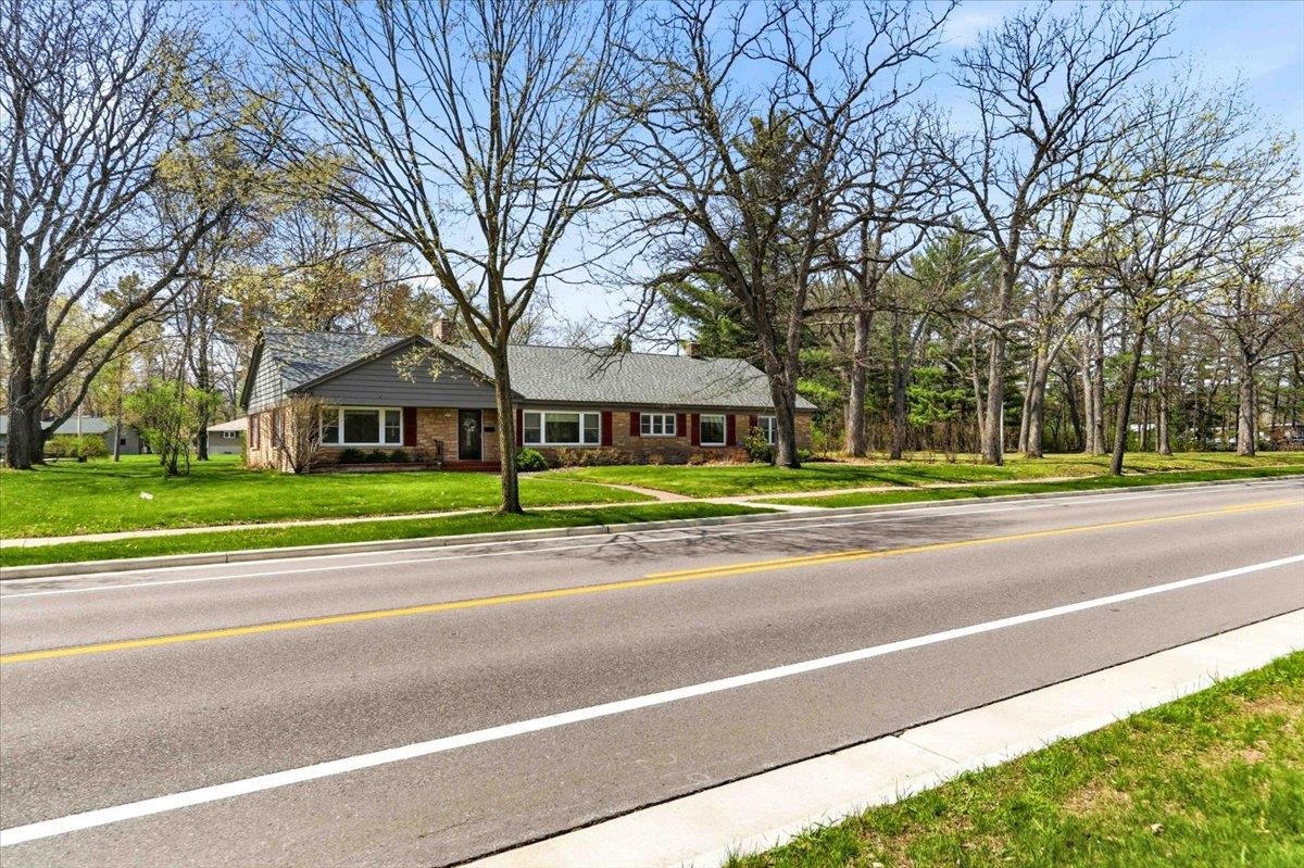 1251 WISCONSIN RIVER DRIVE, Port Edwards, Wisconsin 54469, 3 Bedrooms Bedrooms, ,2 BathroomsBathrooms,Residential,For Sale,1251 WISCONSIN RIVER DRIVE,22601673