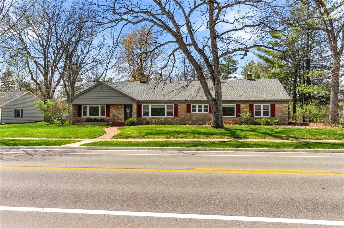 1251 WISCONSIN RIVER DRIVE, Port Edwards, Wisconsin 54469, 3 Bedrooms Bedrooms, ,2 BathroomsBathrooms,Residential,For Sale,1251 WISCONSIN RIVER DRIVE,22601673