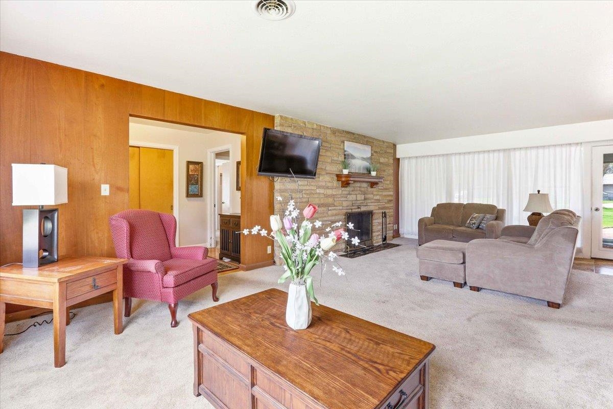 1251 WISCONSIN RIVER DRIVE, Port Edwards, Wisconsin 54469, 3 Bedrooms Bedrooms, ,2 BathroomsBathrooms,Residential,For Sale,1251 WISCONSIN RIVER DRIVE,22601673