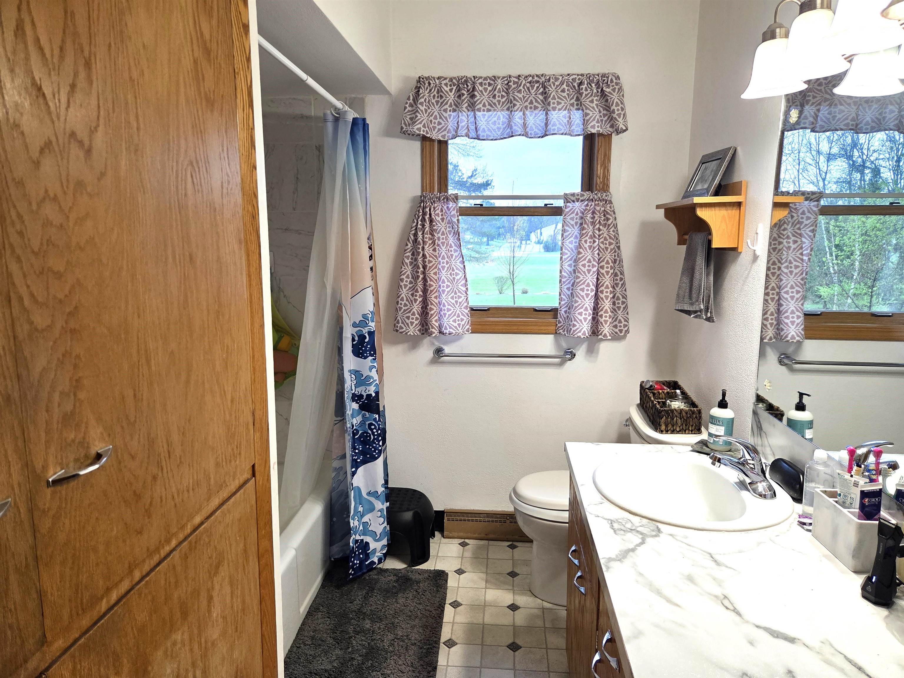 426 WILDWOOD COURT, Marshfield, Wisconsin 54449, 3 Bedrooms Bedrooms, ,1 BathroomBathrooms,Residential,For Sale,426 WILDWOOD COURT,22601678