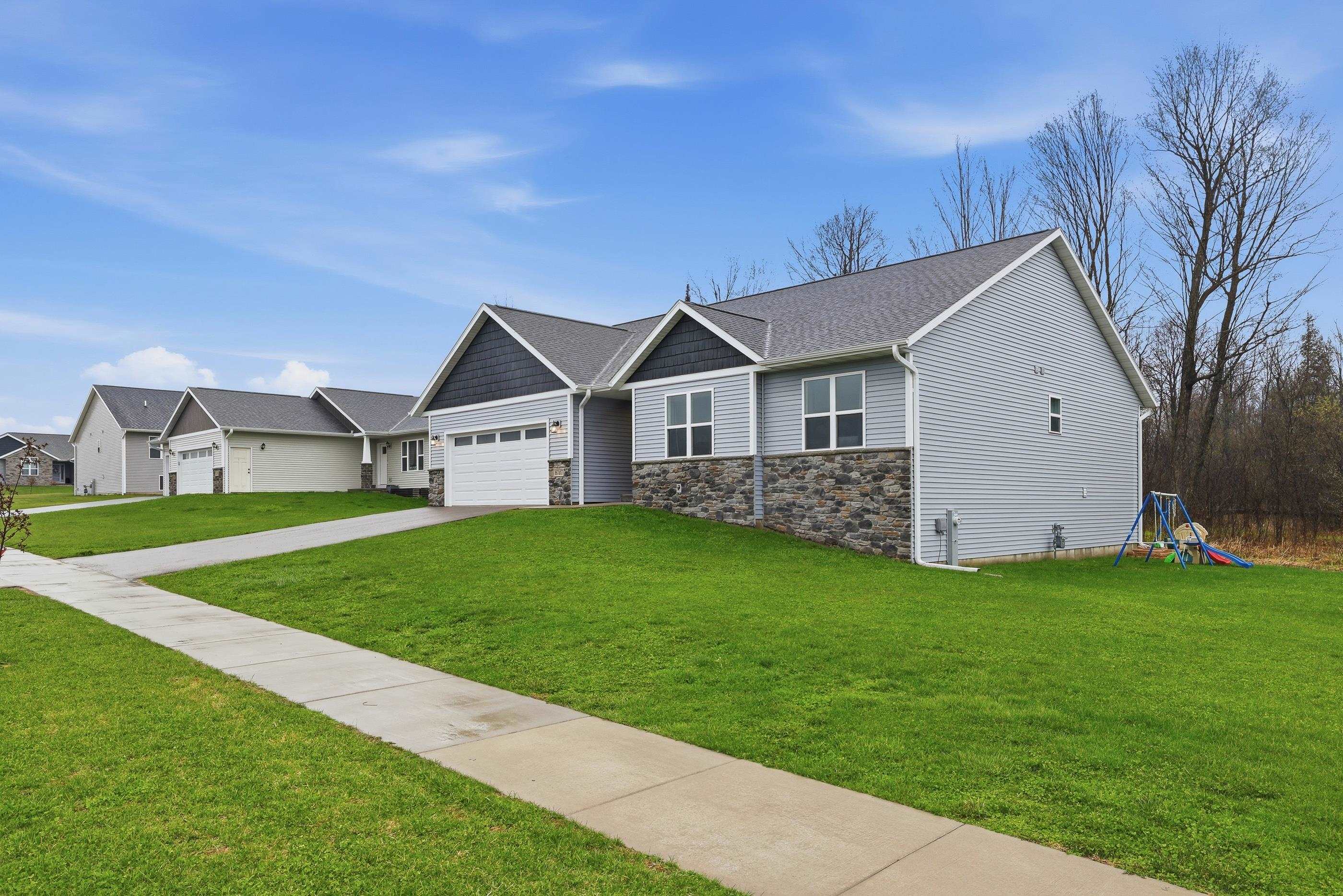 8707 HINNER SPRINGS DRIVE, Weston, Wisconsin 54476, 3 Bedrooms Bedrooms, ,2 BathroomsBathrooms,Residential,For Sale,8707 HINNER SPRINGS DRIVE,22601684