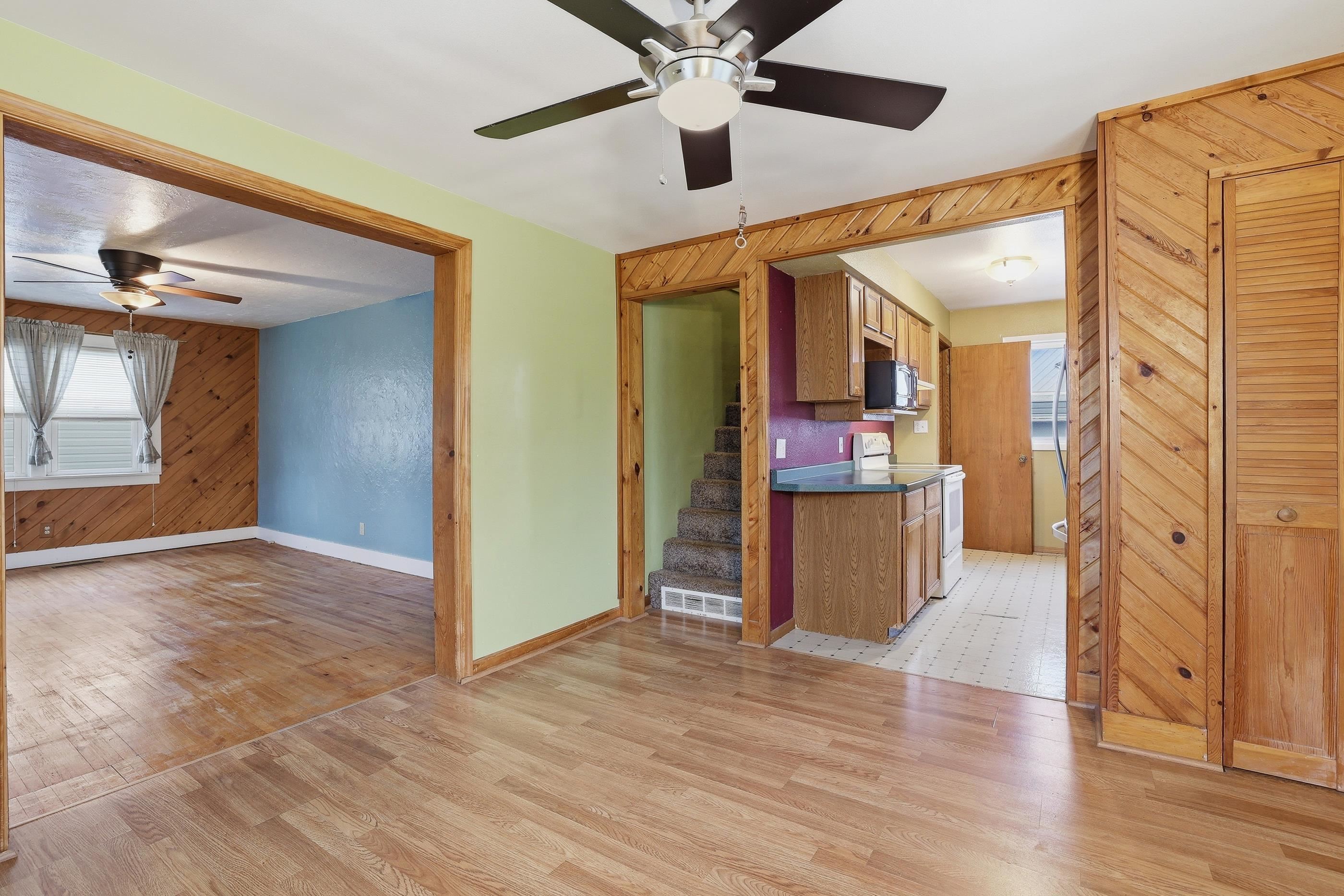 541 13TH STREET SOUTH, Wisconsin Rapids, Wisconsin 54494, 3 Bedrooms Bedrooms, ,2 BathroomsBathrooms,Residential,For Sale,541 13TH STREET SOUTH,22601687