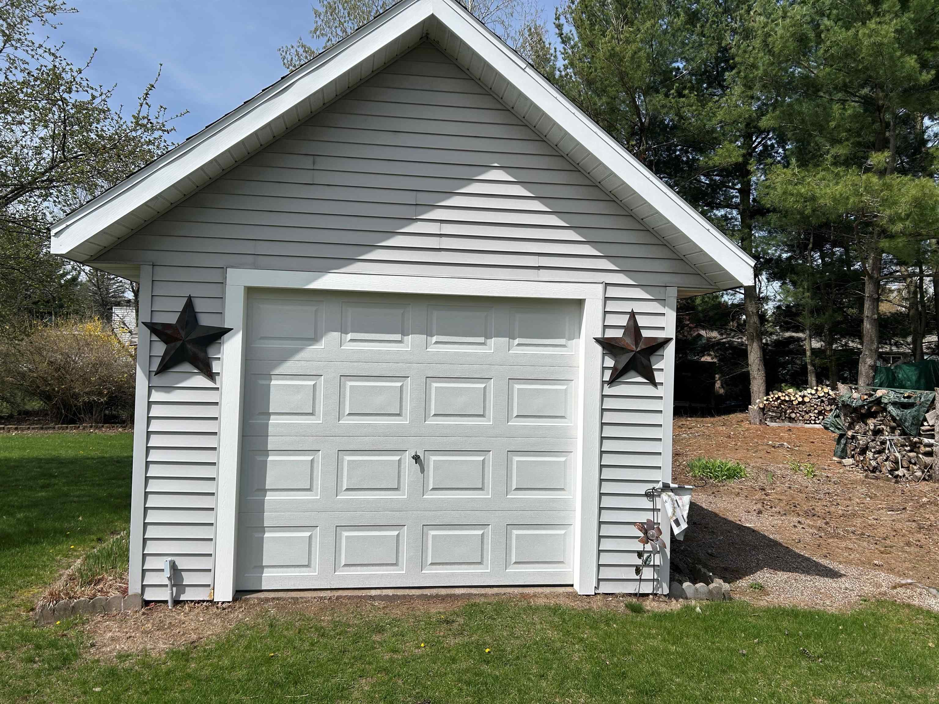 2055 RONALD STREET, Kronenwetter, Wisconsin 54455, 3 Bedrooms Bedrooms, ,2 BathroomsBathrooms,Residential,For Sale,2055 RONALD STREET,22601688
