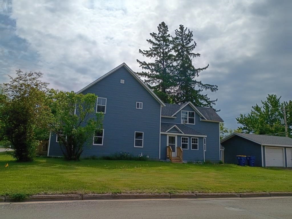 501 E 9TH STREET, Merrill, Wisconsin 54452, 3 Bedrooms Bedrooms, 5 Rooms Rooms,1 BathroomBathrooms,Multi-family,For Sale,501 E 9TH STREET,22601689