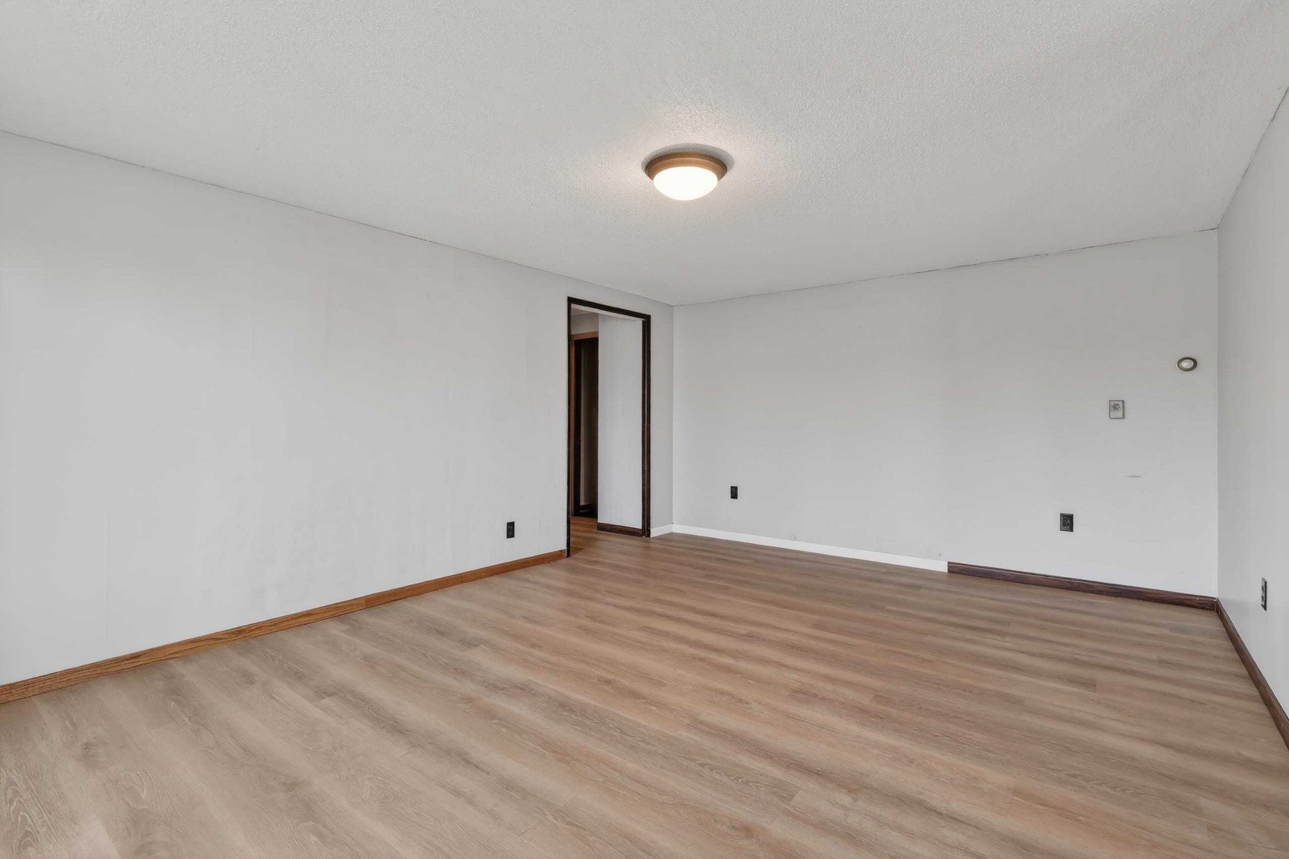 2011 OAK STREET, Wisconsin Rapids, Wisconsin 54494, 3 Bedrooms Bedrooms, ,1 BathroomBathrooms,Residential,For Sale,2011 OAK STREET,22601690