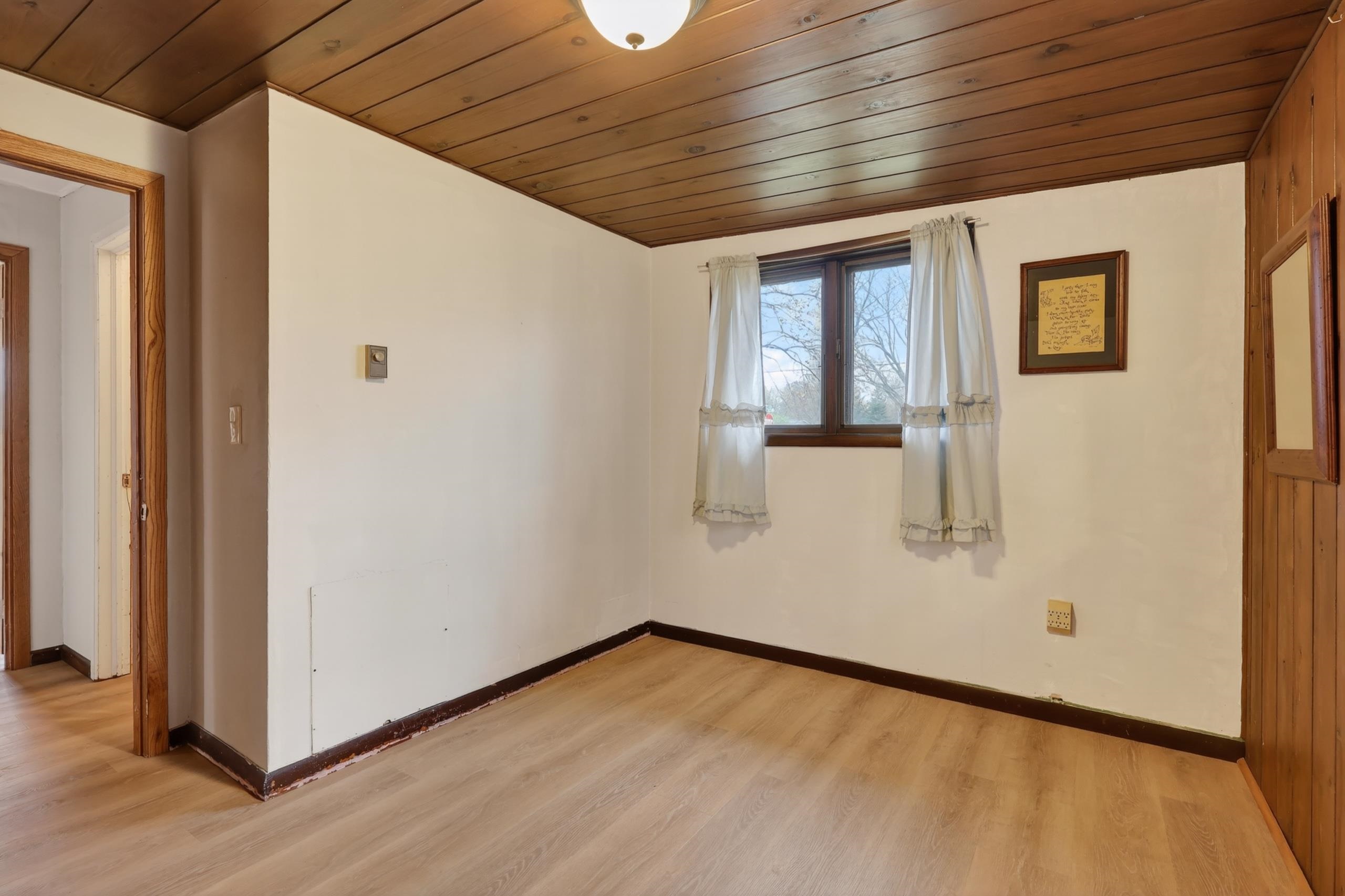 2011 OAK STREET, Wisconsin Rapids, Wisconsin 54494, 3 Bedrooms Bedrooms, ,1 BathroomBathrooms,Residential,For Sale,2011 OAK STREET,22601690