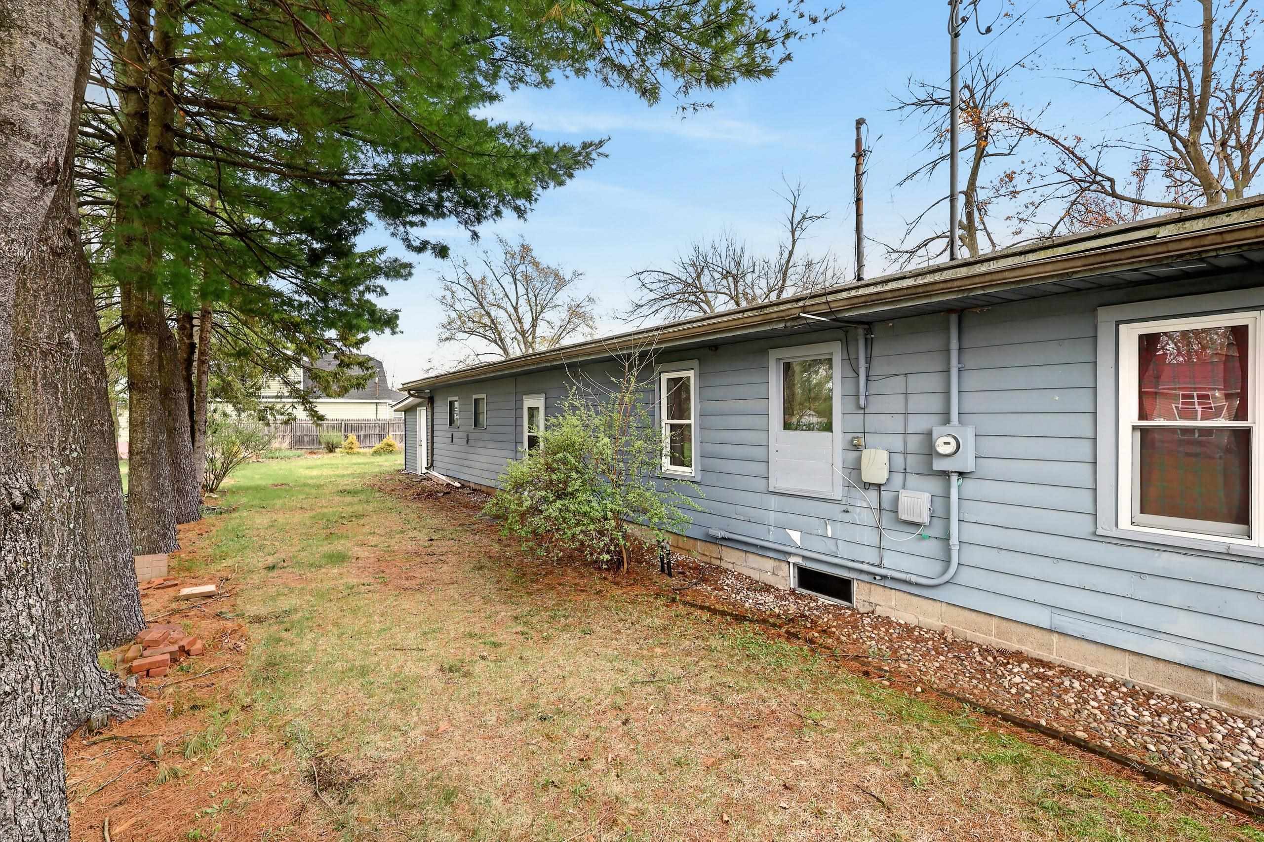2011 OAK STREET, Wisconsin Rapids, Wisconsin 54494, 3 Bedrooms Bedrooms, ,1 BathroomBathrooms,Residential,For Sale,2011 OAK STREET,22601690