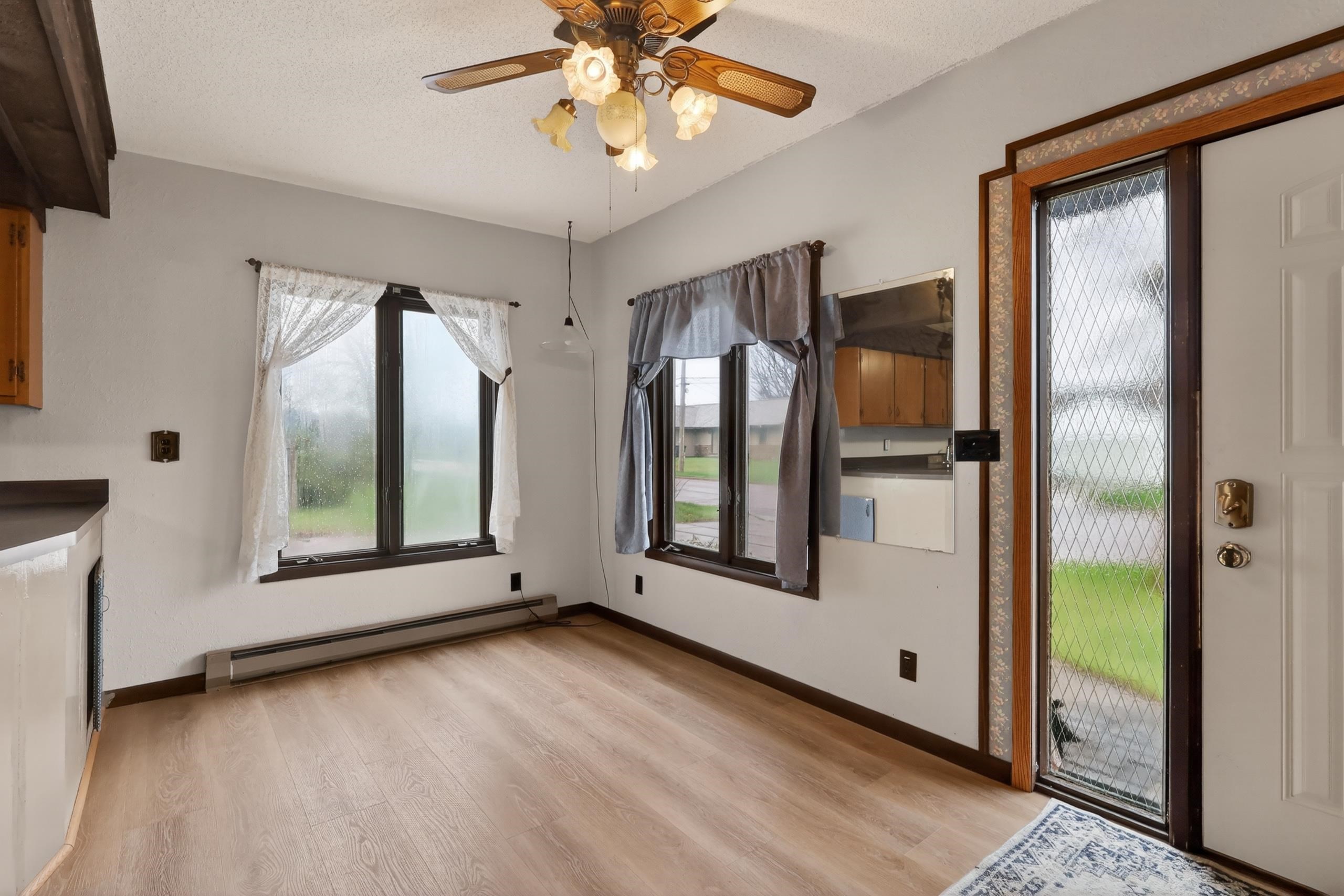 2011 OAK STREET, Wisconsin Rapids, Wisconsin 54494, 3 Bedrooms Bedrooms, ,1 BathroomBathrooms,Residential,For Sale,2011 OAK STREET,22601690