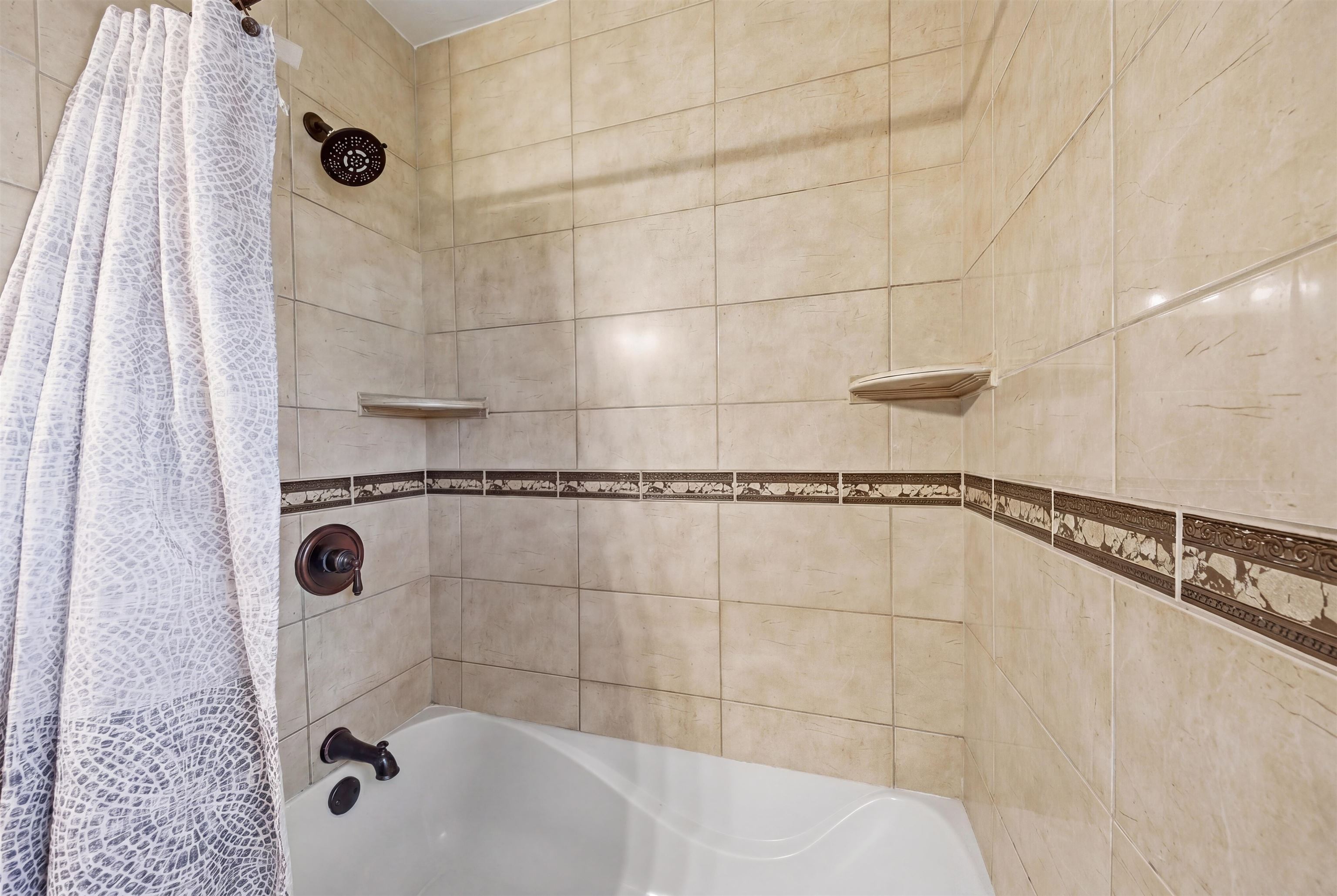 810 W LAIRD STREET, Marshfield, Wisconsin 54449, 3 Bedrooms Bedrooms, ,2 BathroomsBathrooms,Residential,For Sale,810 W LAIRD STREET,22601691