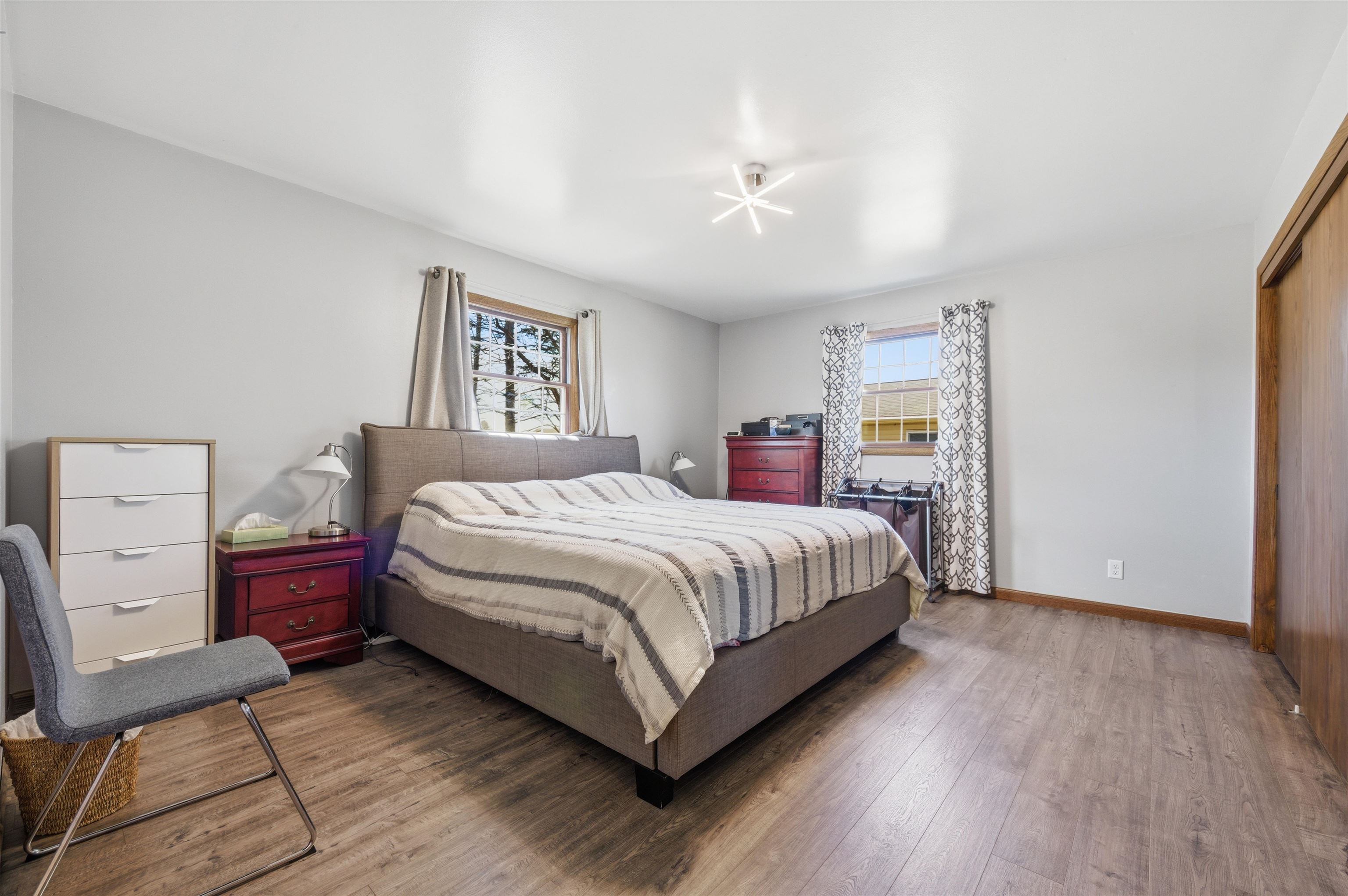 810 W LAIRD STREET, Marshfield, Wisconsin 54449, 3 Bedrooms Bedrooms, ,2 BathroomsBathrooms,Residential,For Sale,810 W LAIRD STREET,22601691