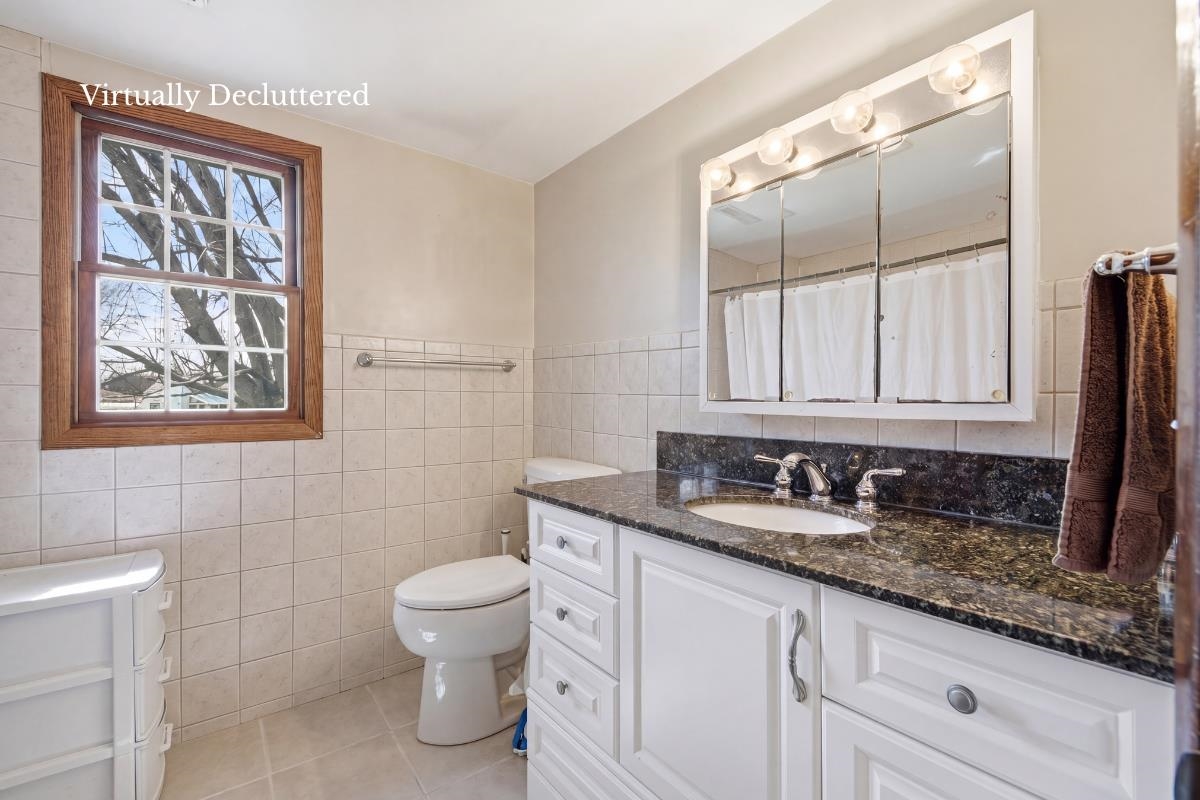 810 W LAIRD STREET, Marshfield, Wisconsin 54449, 3 Bedrooms Bedrooms, ,2 BathroomsBathrooms,Residential,For Sale,810 W LAIRD STREET,22601691