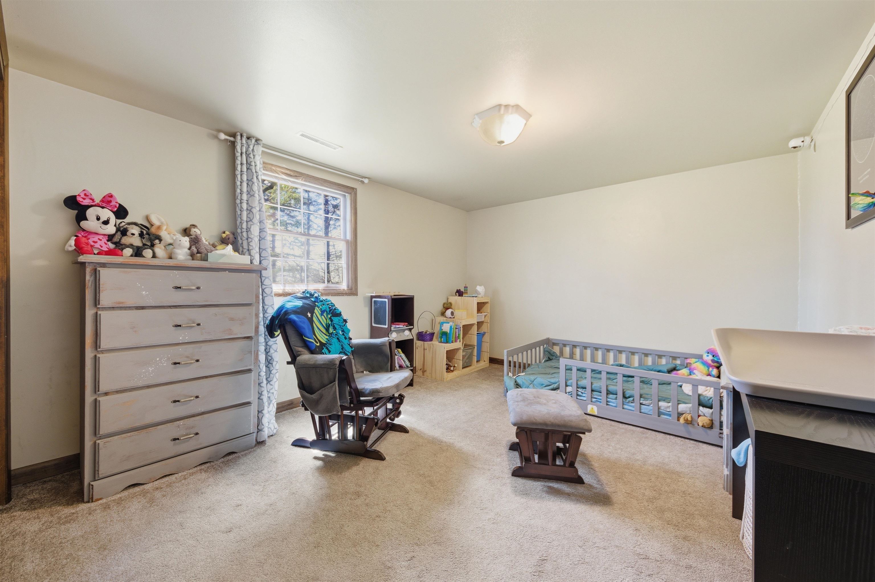 810 W LAIRD STREET, Marshfield, Wisconsin 54449, 3 Bedrooms Bedrooms, ,2 BathroomsBathrooms,Residential,For Sale,810 W LAIRD STREET,22601691