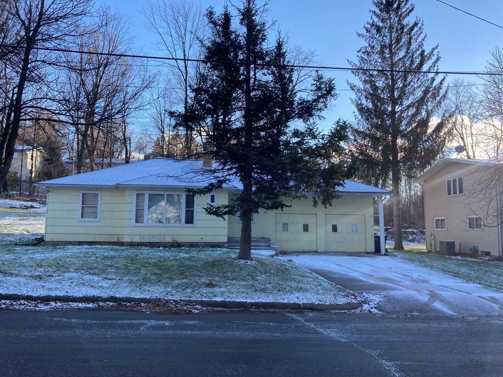 931 BROWN STREET, Wausau, Wisconsin 54403, 3 Bedrooms Bedrooms, ,1 BathroomBathrooms,Residential,For Sale,931 BROWN STREET,22601692