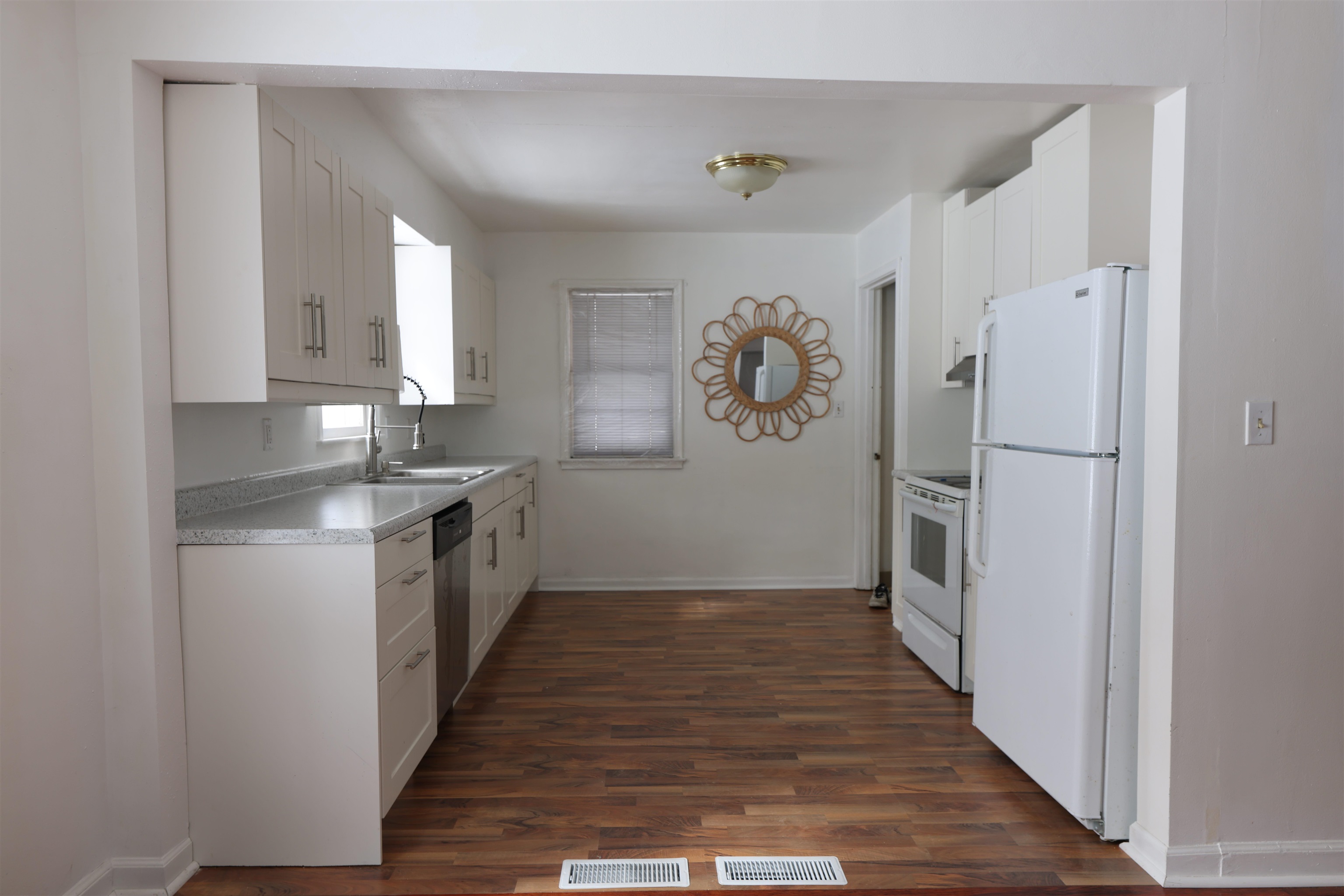 931 BROWN STREET, Wausau, Wisconsin 54403, 3 Bedrooms Bedrooms, ,1 BathroomBathrooms,Residential,For Sale,931 BROWN STREET,22601692