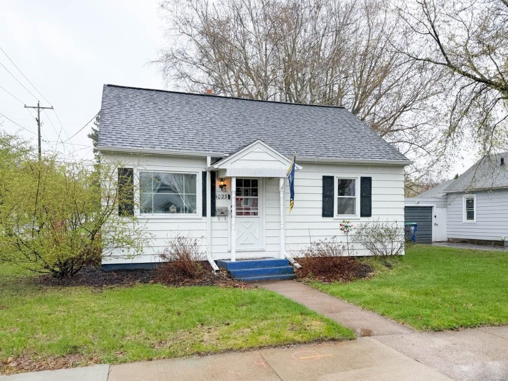 1023 N 8TH AVENUE, Wausau, Wisconsin 54401, 3 Bedrooms Bedrooms, ,1 BathroomBathrooms,Residential,For Sale,1023 N 8TH AVENUE,22601694