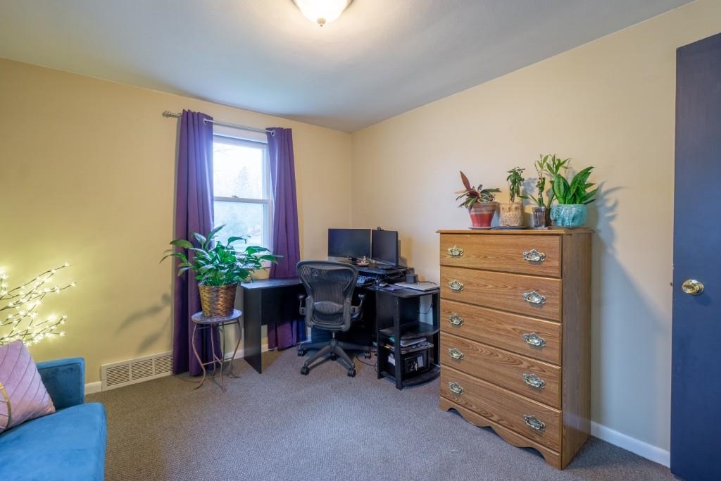 1023 N 8TH AVENUE, Wausau, Wisconsin 54401, 3 Bedrooms Bedrooms, ,1 BathroomBathrooms,Residential,For Sale,1023 N 8TH AVENUE,22601694