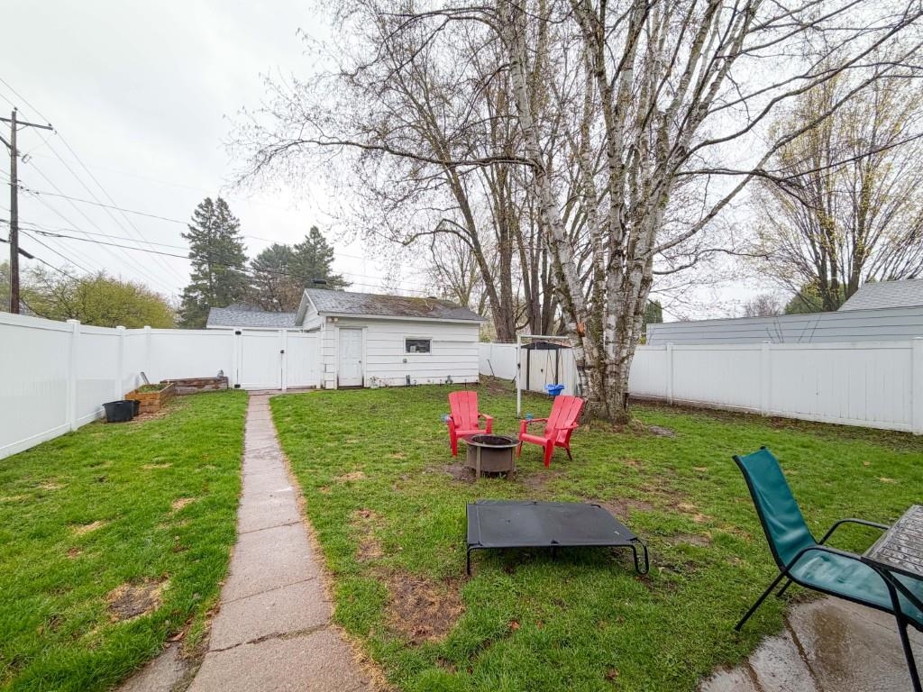 1023 N 8TH AVENUE, Wausau, Wisconsin 54401, 3 Bedrooms Bedrooms, ,1 BathroomBathrooms,Residential,For Sale,1023 N 8TH AVENUE,22601694