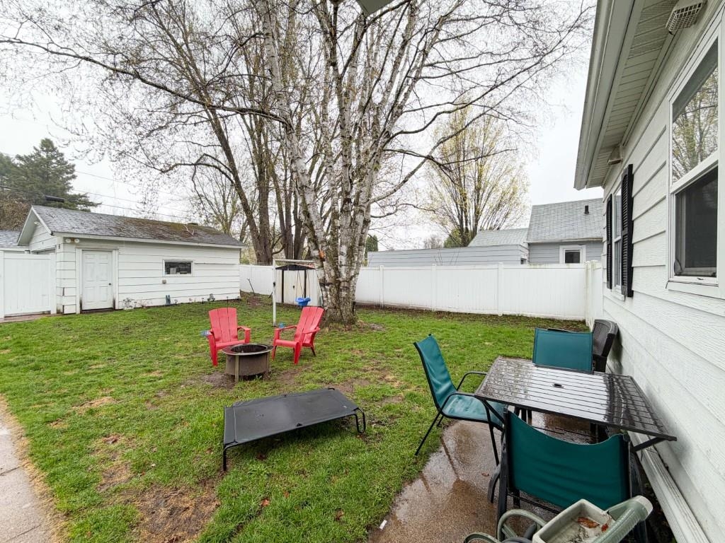 1023 N 8TH AVENUE, Wausau, Wisconsin 54401, 3 Bedrooms Bedrooms, ,1 BathroomBathrooms,Residential,For Sale,1023 N 8TH AVENUE,22601694