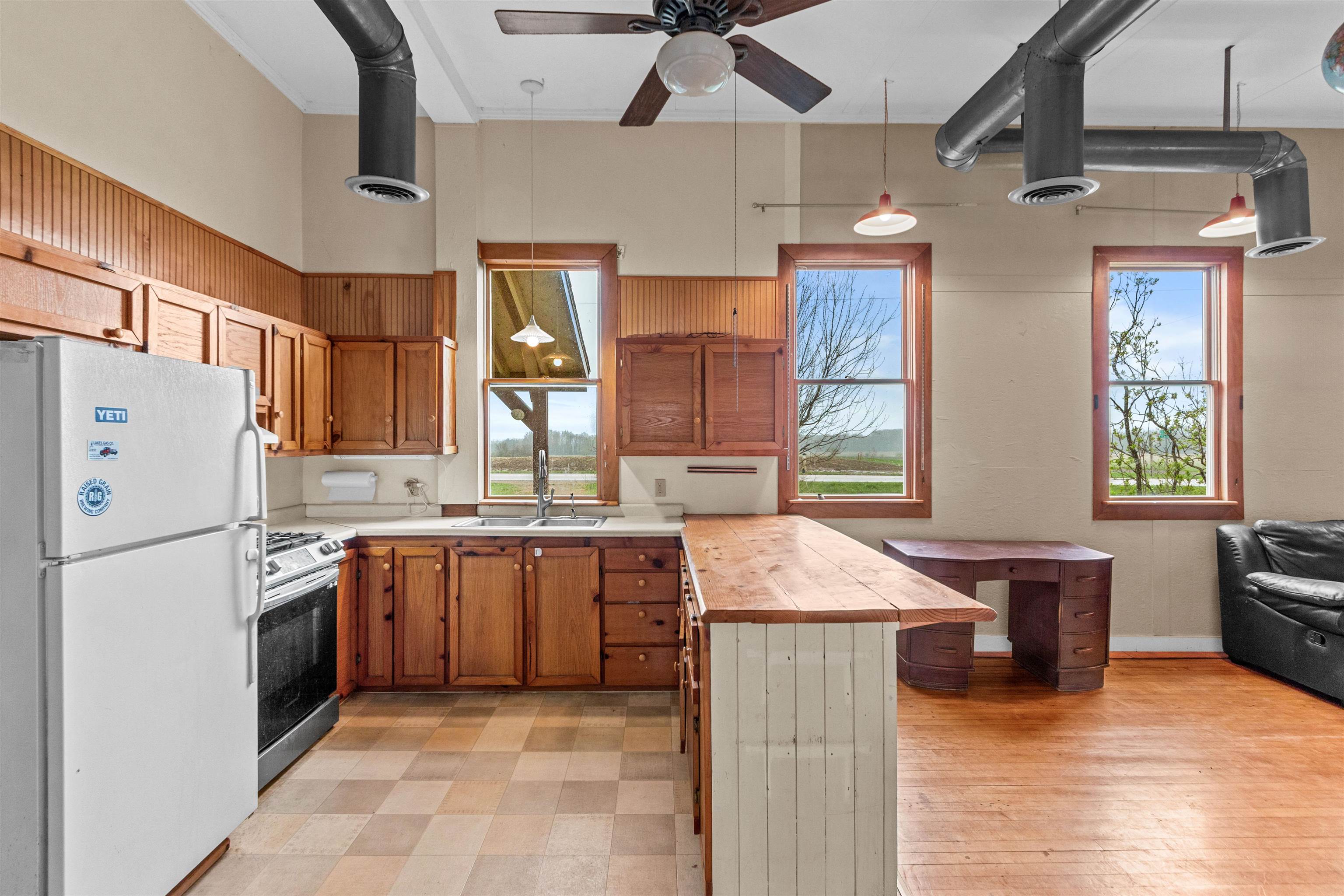 2596 COUNTY ROAD M, Stevens Point, Wisconsin 54481, 2 Bedrooms Bedrooms, ,1 BathroomBathrooms,Residential,For Sale,2596 COUNTY ROAD M,22601698
