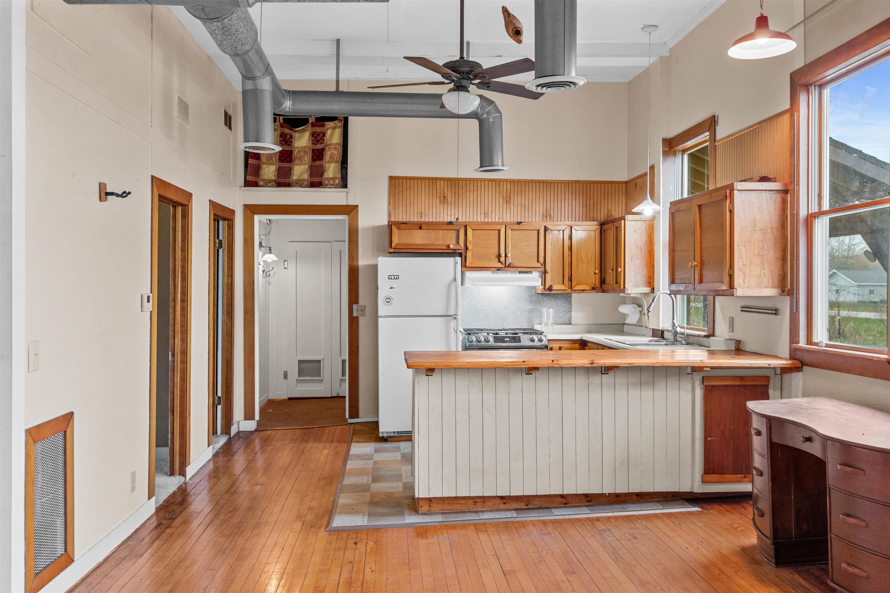 2596 COUNTY ROAD M, Stevens Point, Wisconsin 54481, 2 Bedrooms Bedrooms, ,1 BathroomBathrooms,Residential,For Sale,2596 COUNTY ROAD M,22601698