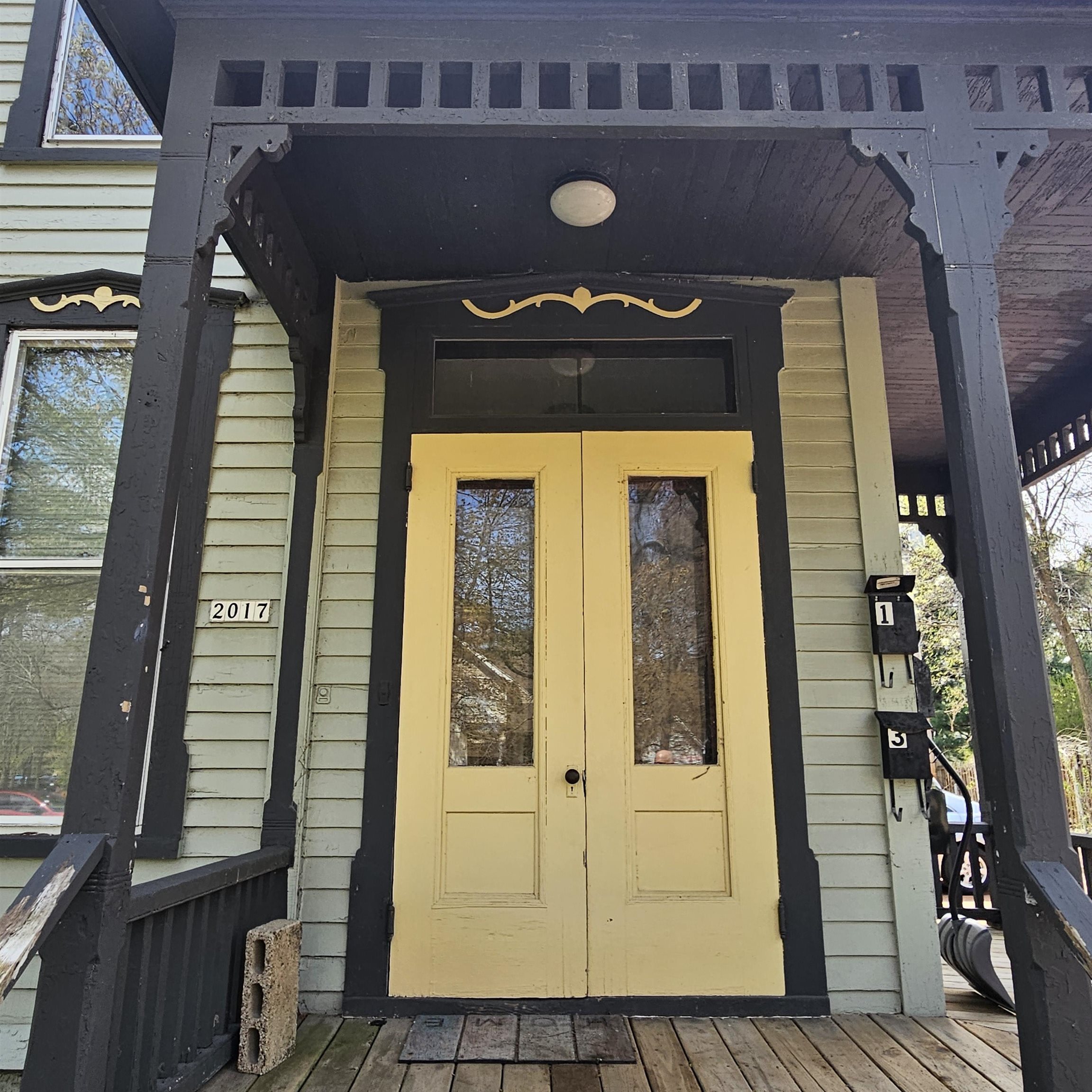 2017 MAIN STREET, Stevens Point, Wisconsin 54467, 1 Bedroom Bedrooms, 4 Rooms Rooms,1 BathroomBathrooms,Multi-family,For Sale,2017 MAIN STREET,22601708