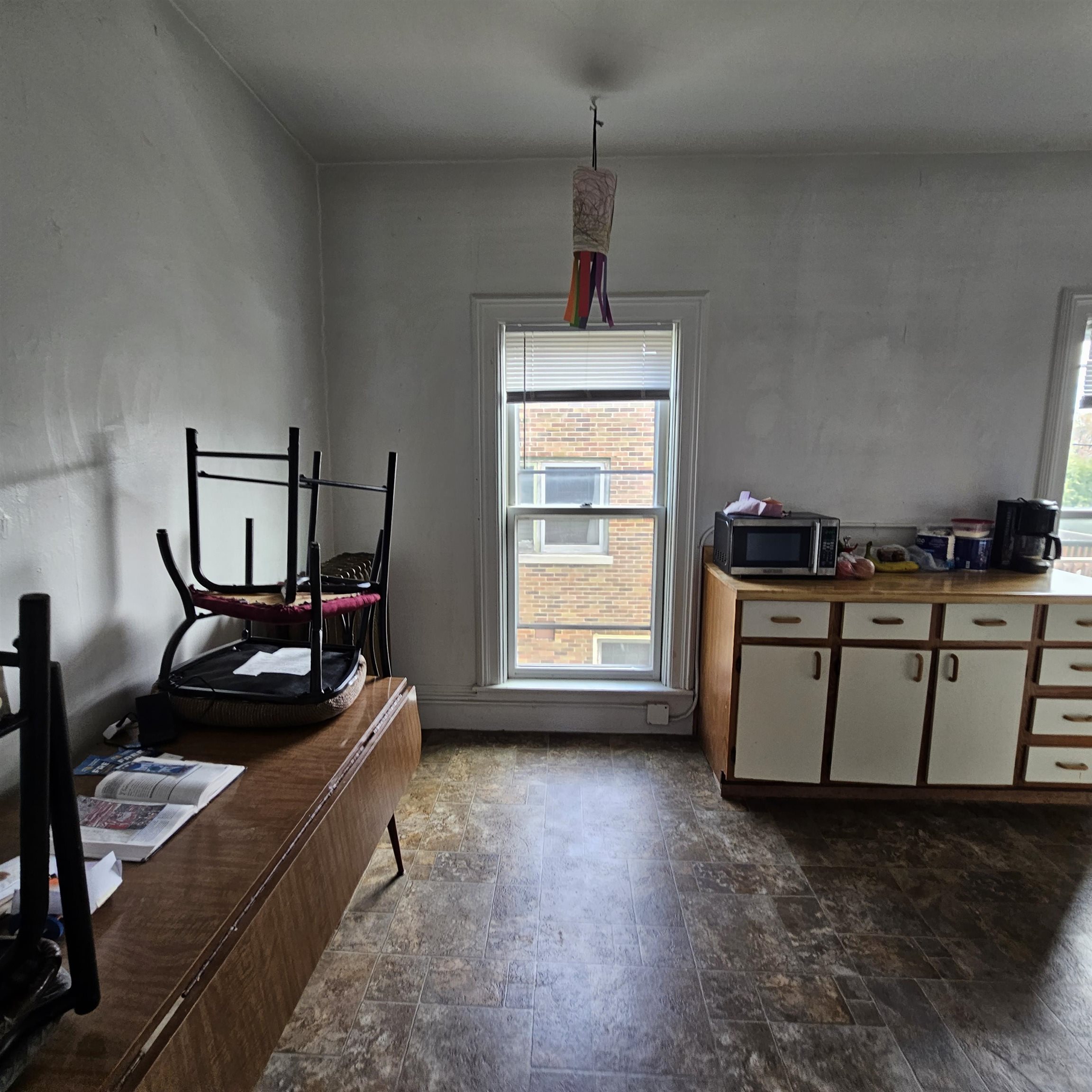 2017 MAIN STREET, Stevens Point, Wisconsin 54467, 1 Bedroom Bedrooms, 4 Rooms Rooms,1 BathroomBathrooms,Multi-family,For Sale,2017 MAIN STREET,22601708
