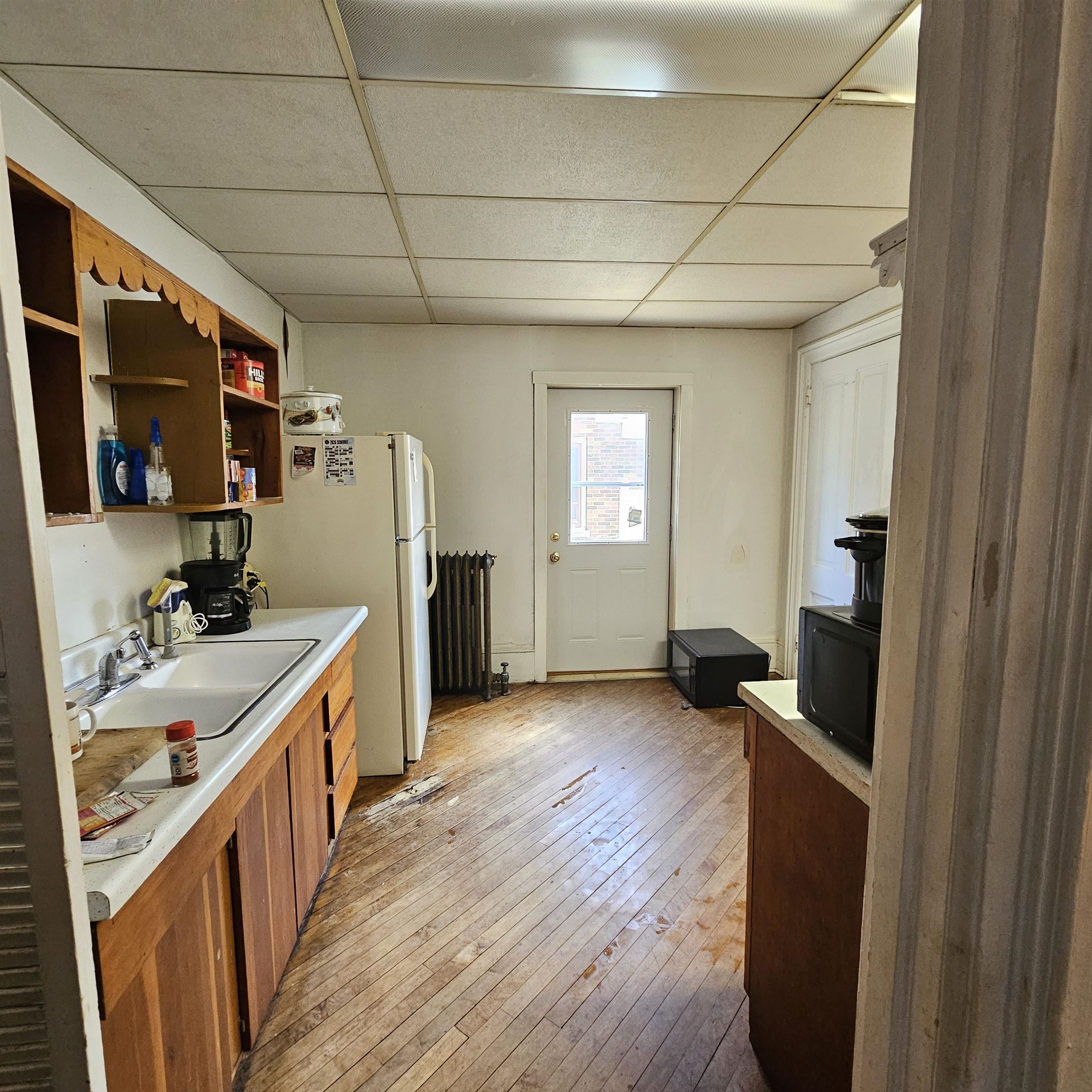 2017 MAIN STREET, Stevens Point, Wisconsin 54467, 1 Bedroom Bedrooms, 4 Rooms Rooms,1 BathroomBathrooms,Multi-family,For Sale,2017 MAIN STREET,22601708