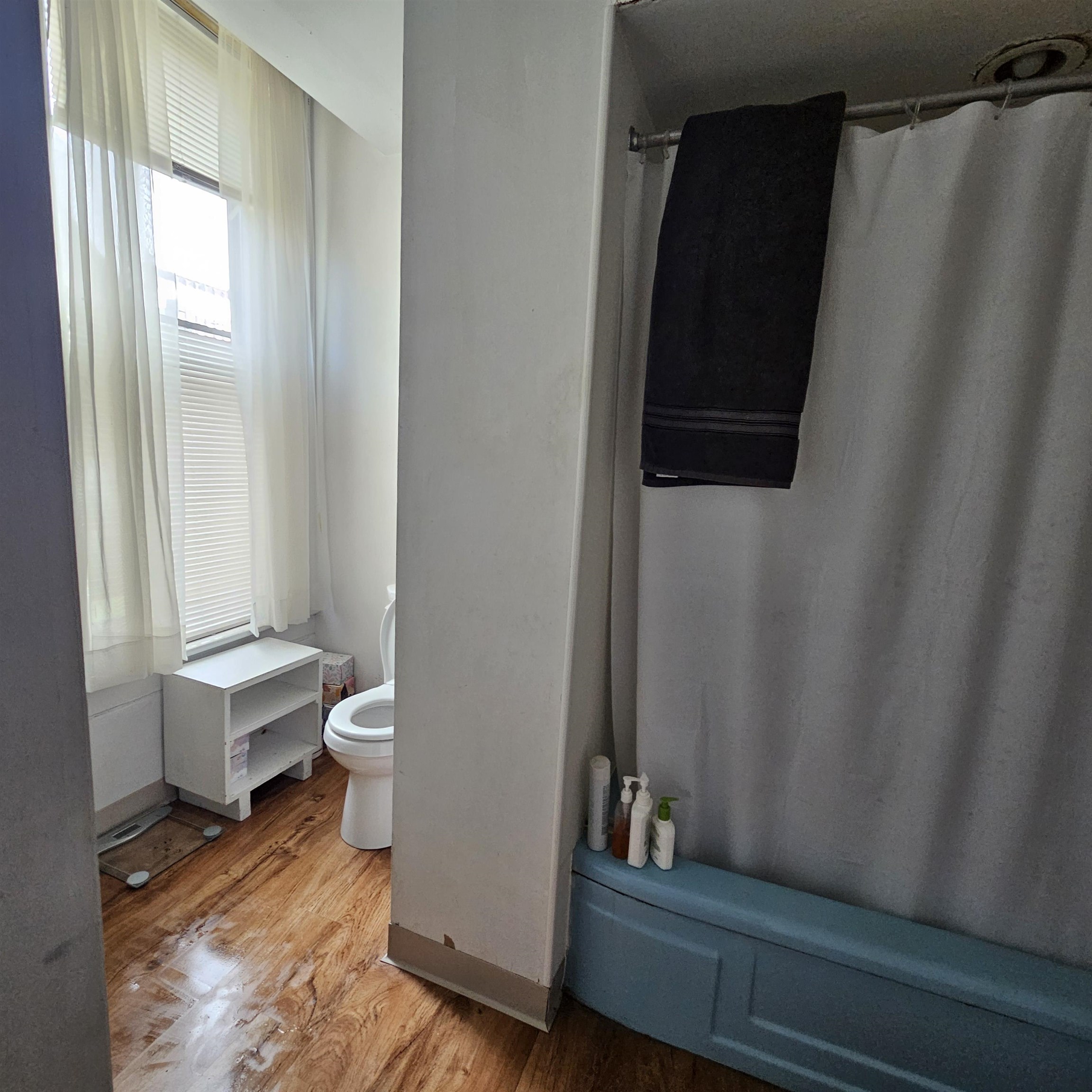 2017 MAIN STREET, Stevens Point, Wisconsin 54467, 1 Bedroom Bedrooms, 4 Rooms Rooms,1 BathroomBathrooms,Multi-family,For Sale,2017 MAIN STREET,22601708