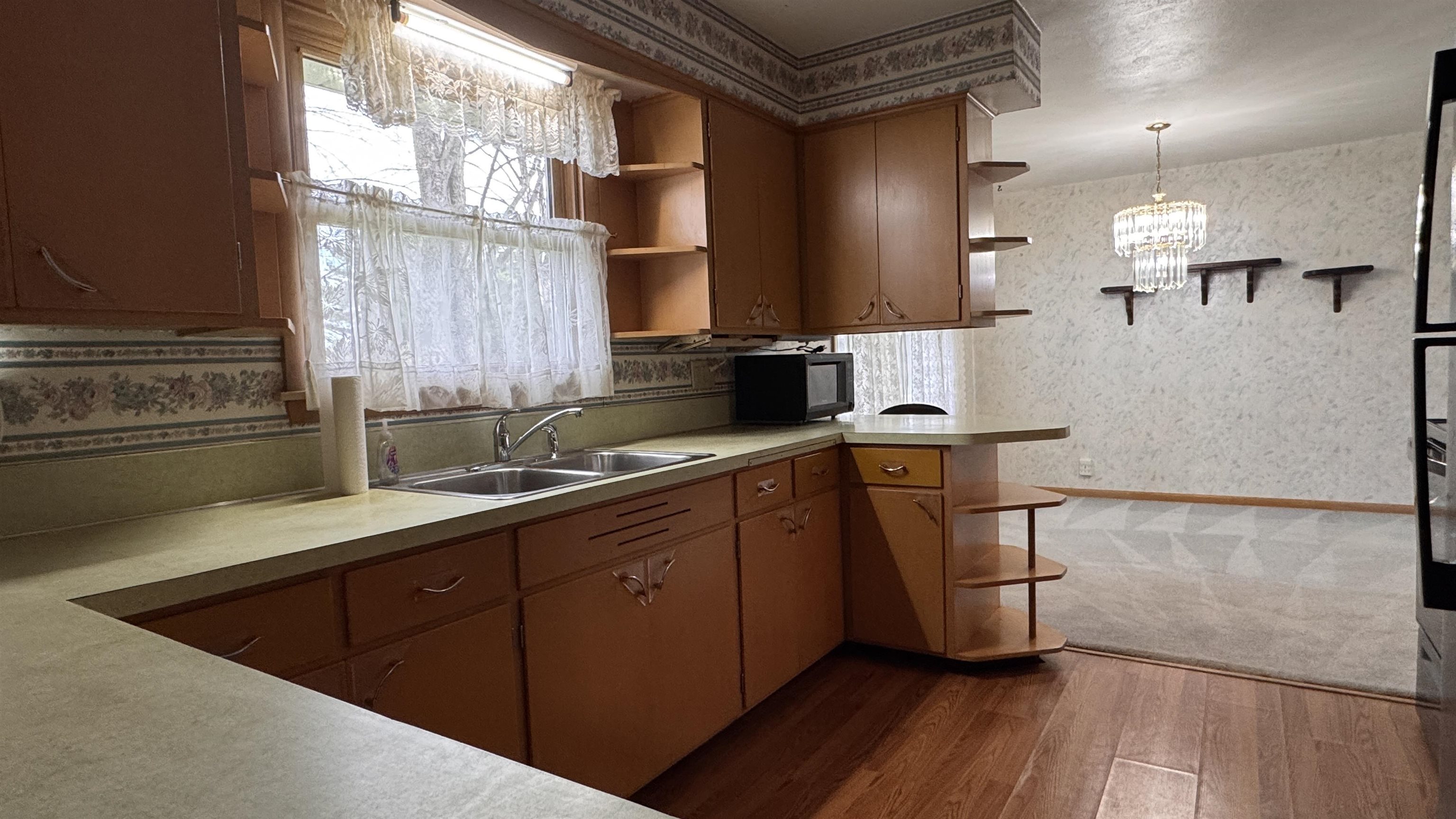 3210 NORMA AVENUE, Weston, Wisconsin 54476, 3 Bedrooms Bedrooms, ,2 BathroomsBathrooms,Residential,For Sale,3210 NORMA AVENUE,22601709