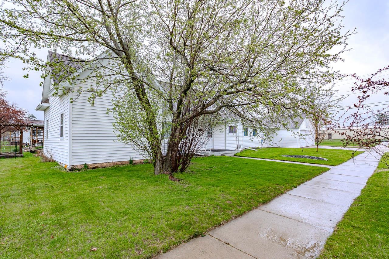 701 N COTTAGE STREET, Merrill, Wisconsin 54452, 2 Bedrooms Bedrooms, ,1 BathroomBathrooms,Residential,For Sale,701 N COTTAGE STREET,22601712